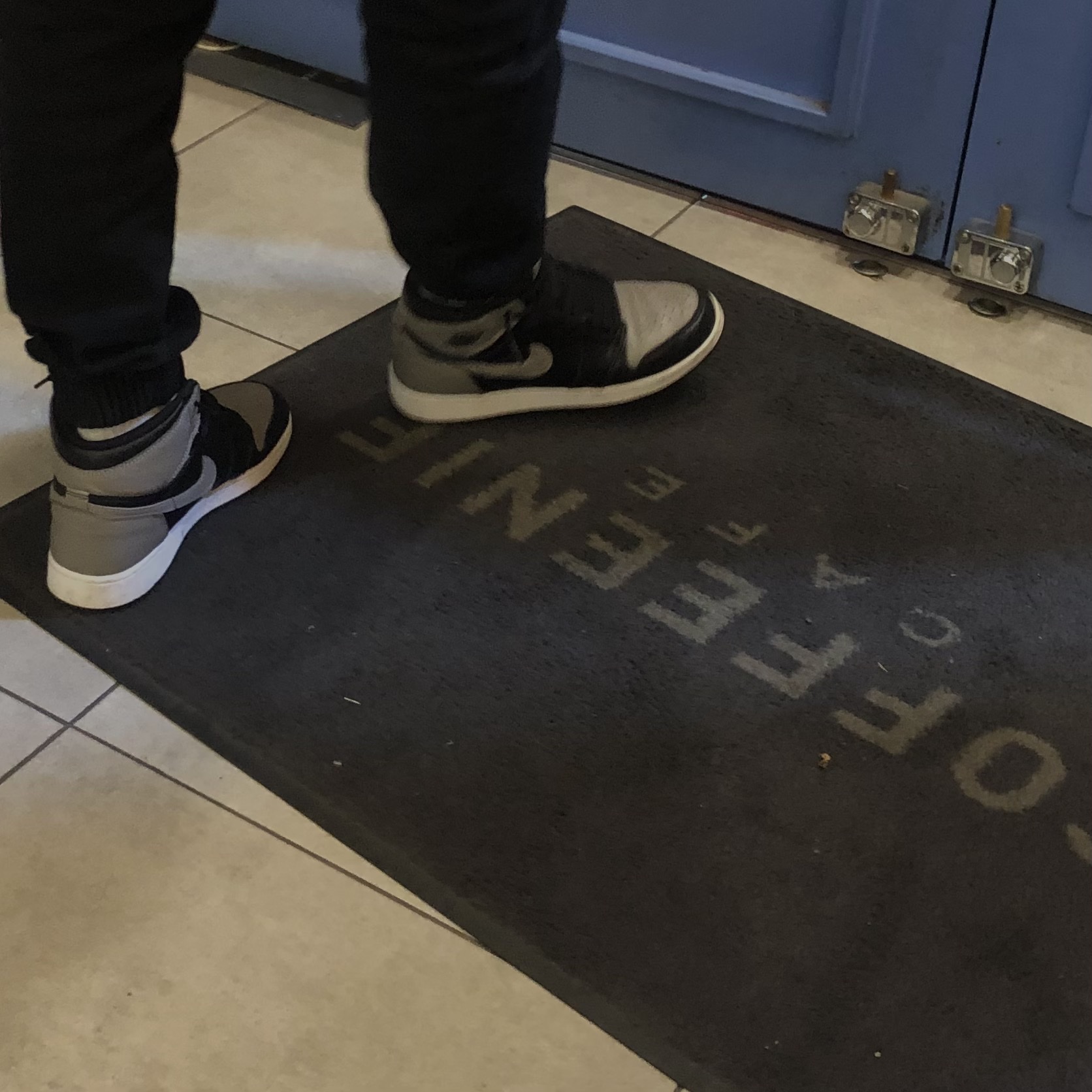 Jordan 1 Retro High OG Shadow 2018 착용 스타일