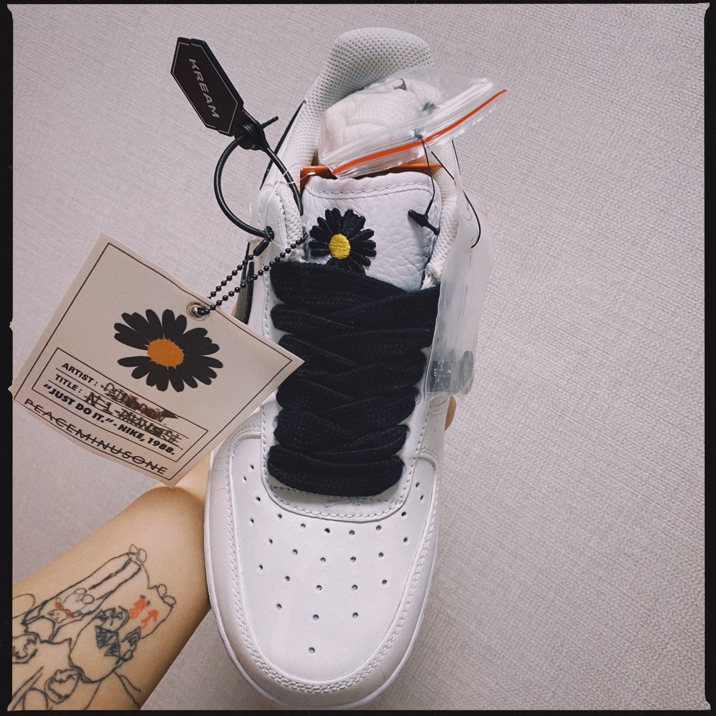 Nike x Peaceminusone Air Force 1 Low Para-Noise 2.0 착용 스타일 - 2