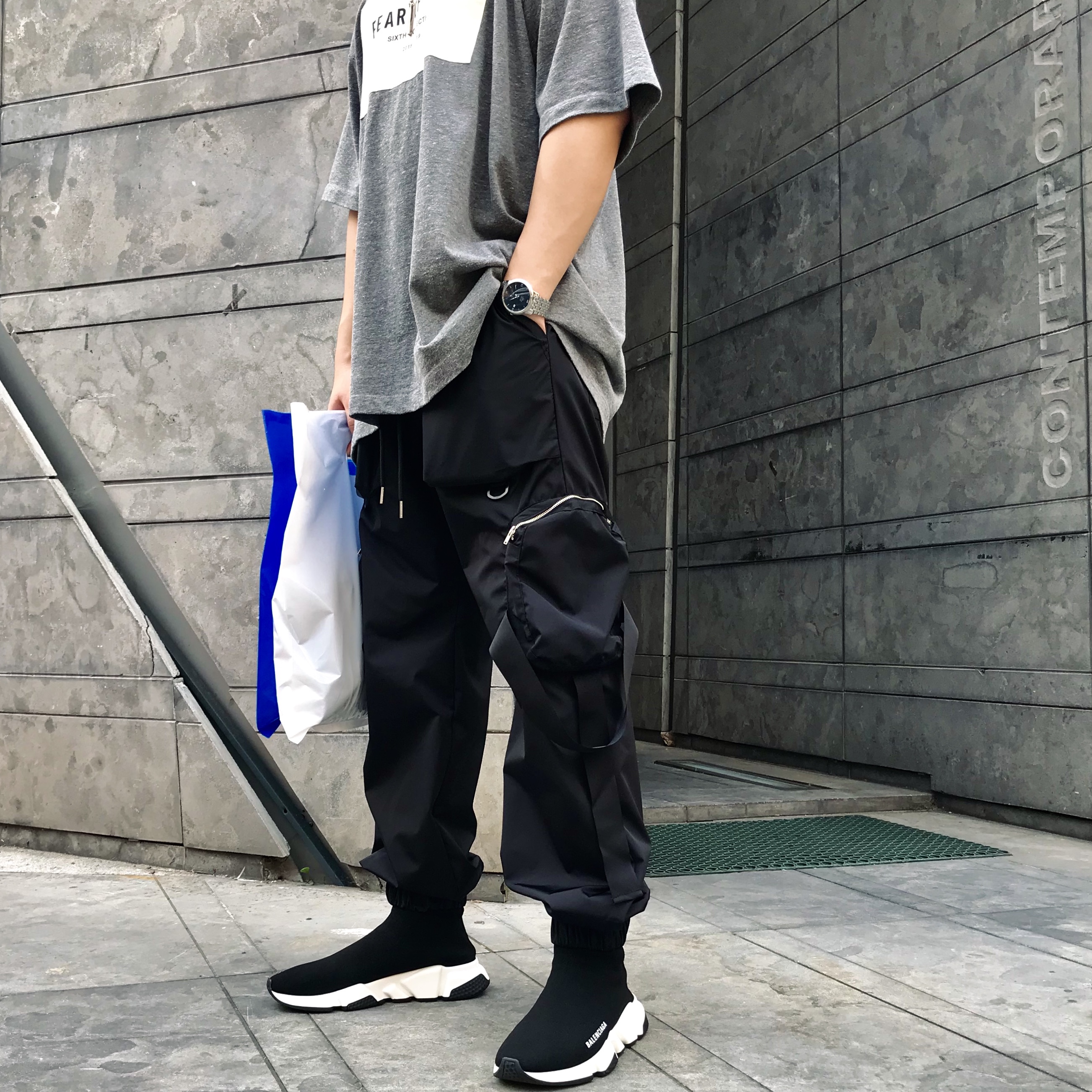 Balenciaga Speed Trainer Black White 2020 착용 스타일
