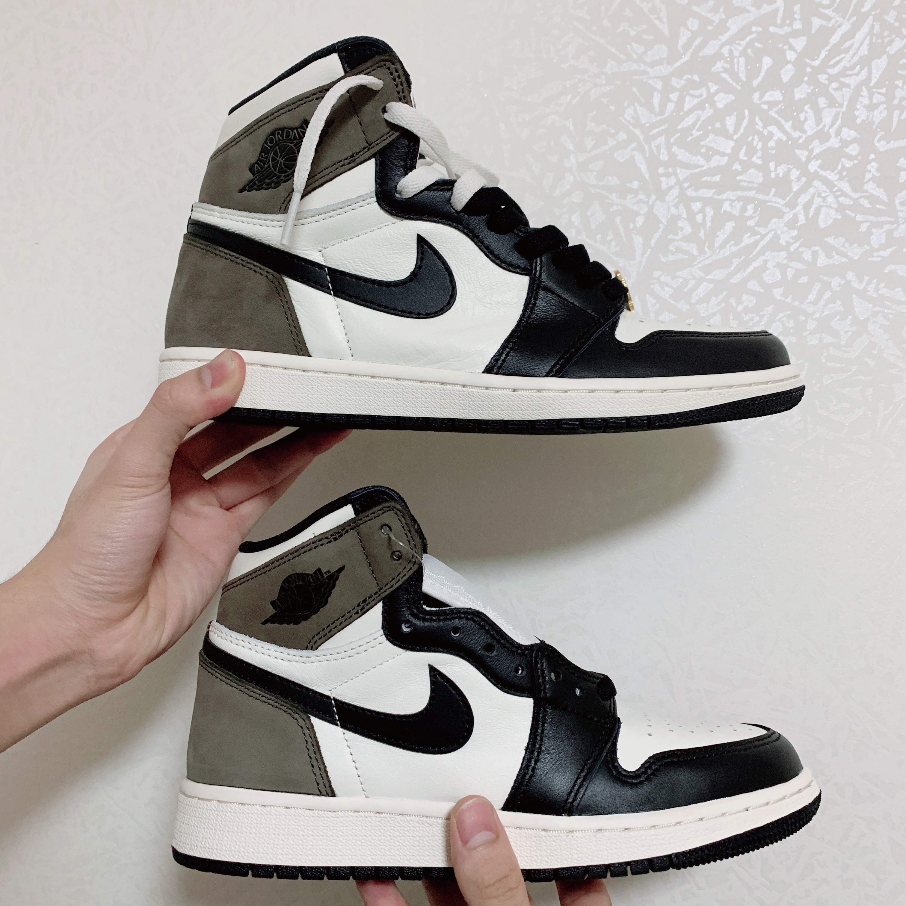 Jordan 1 Retro High OG Black Mocha, (GS) Jordan 1 Retro High OG Black Mocha 착용 스타일