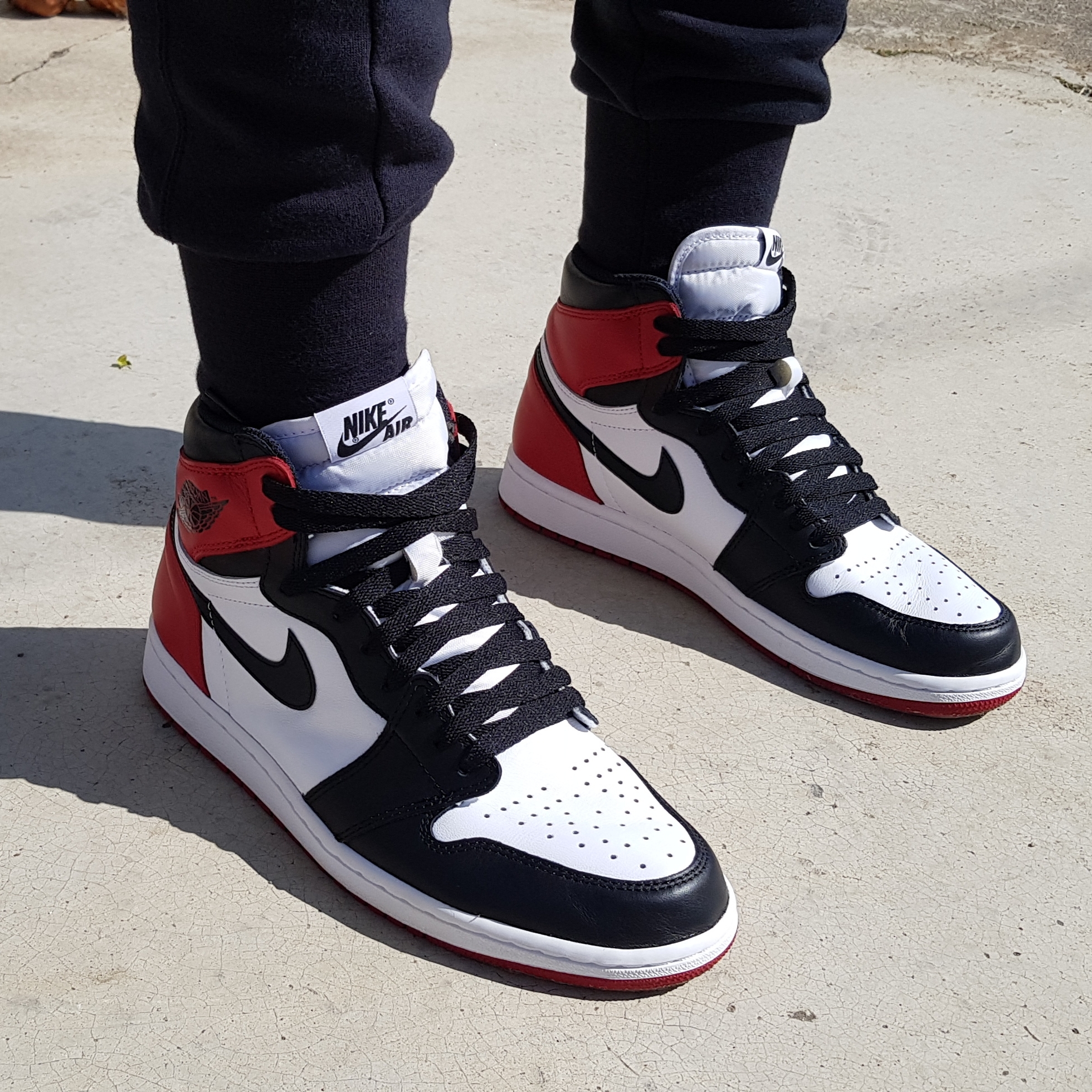 Jordan 1 Retro High OG Black Toe 2016 착용 스타일