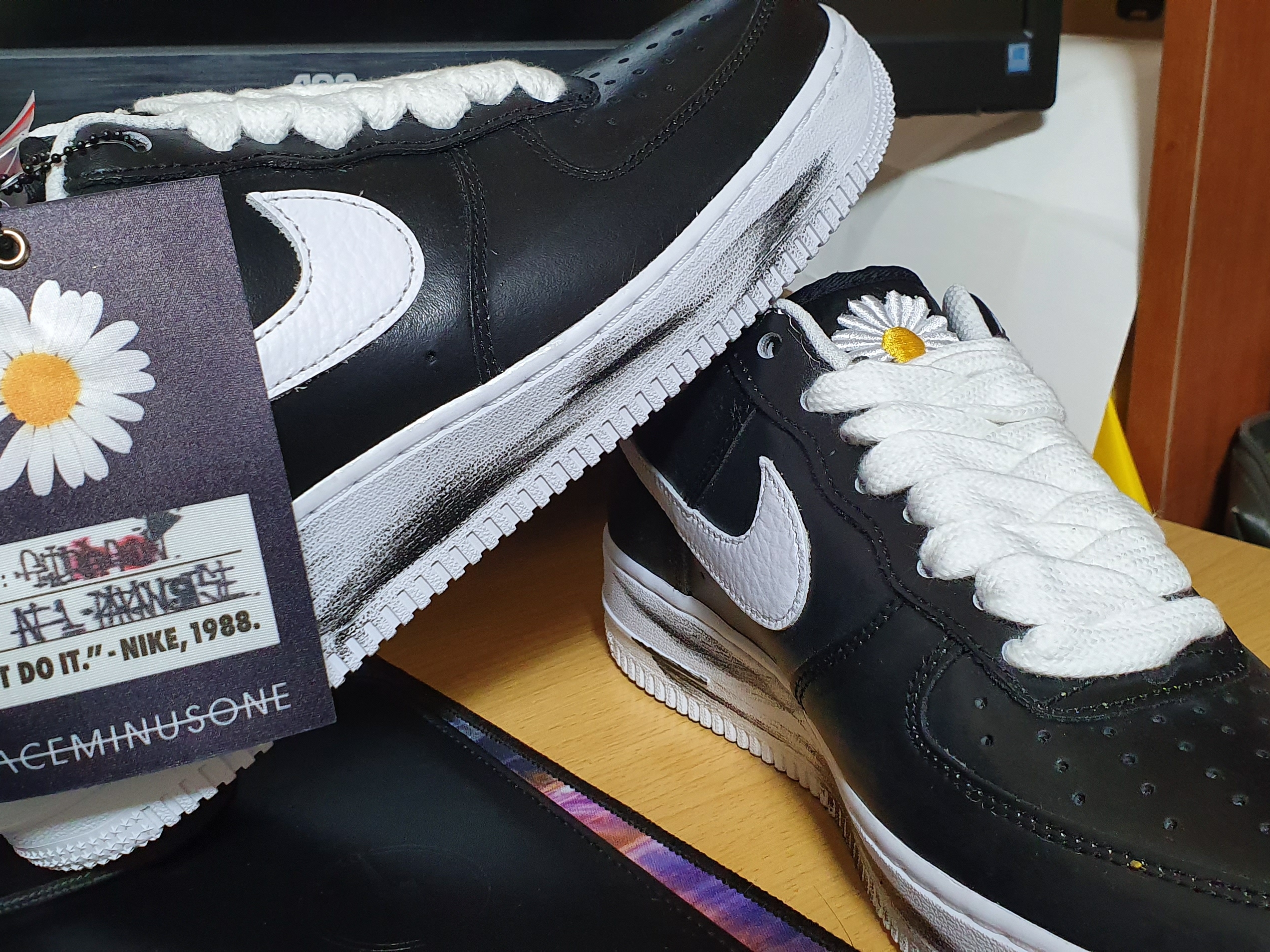 Nike x Peaceminusone Air Force 1 Low Para-Noise 착용 스타일