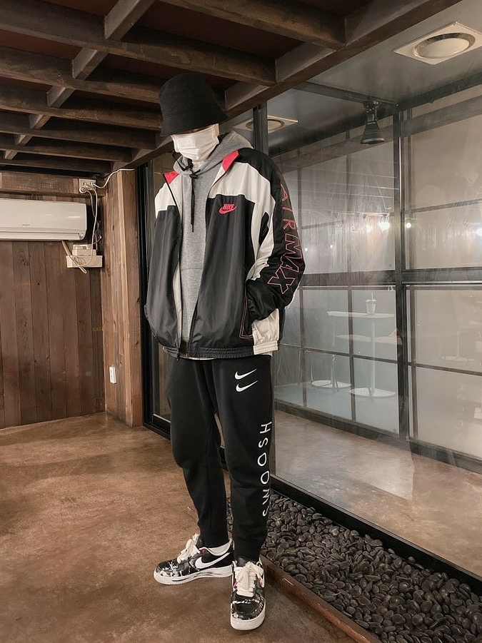 Nike x Peaceminusone Air Force 1 Low Para-Noise 착용 스타일