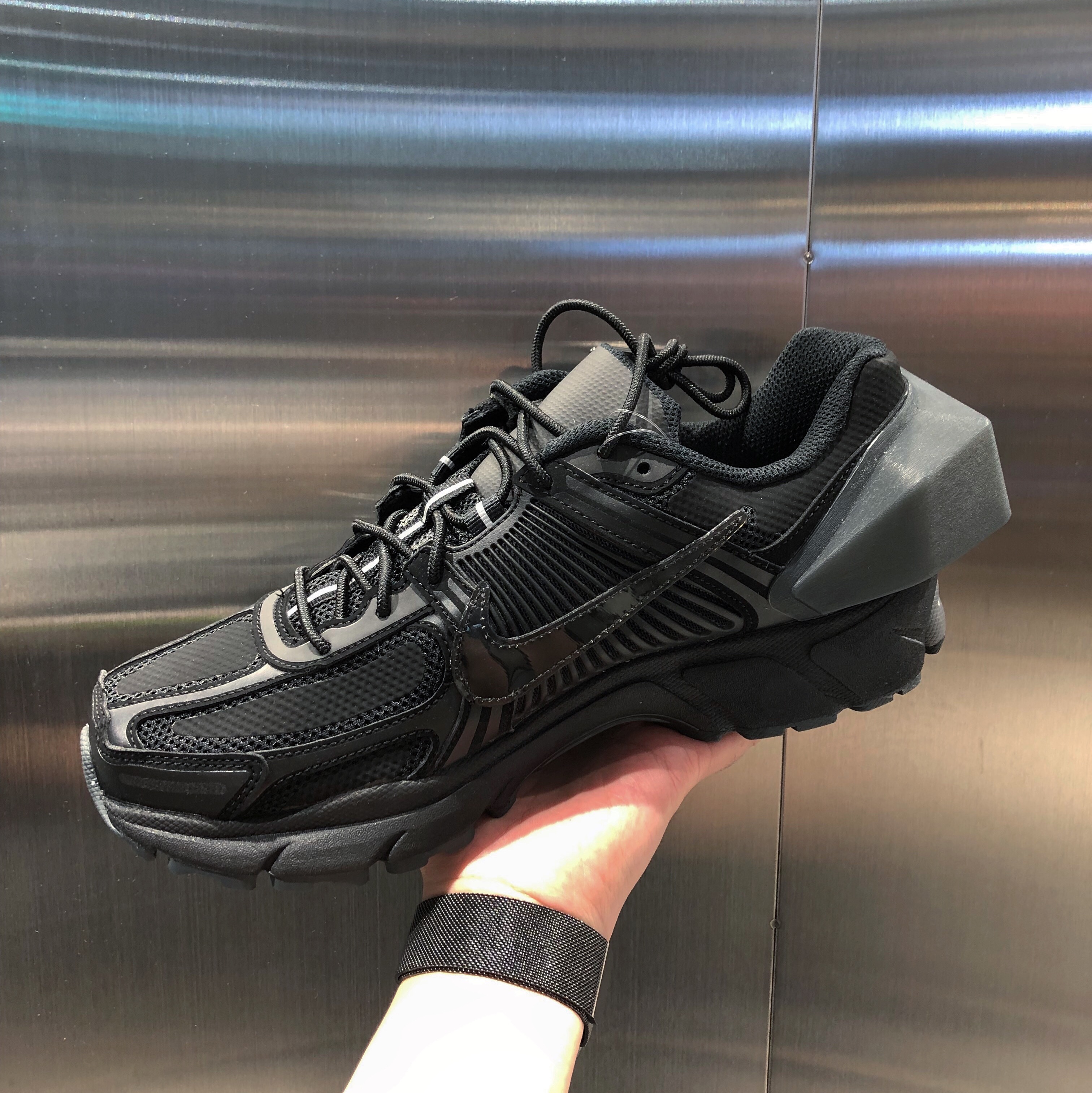 Nike x A-Cold-Wall Zoom Vomero 5 Black 착용 스타일