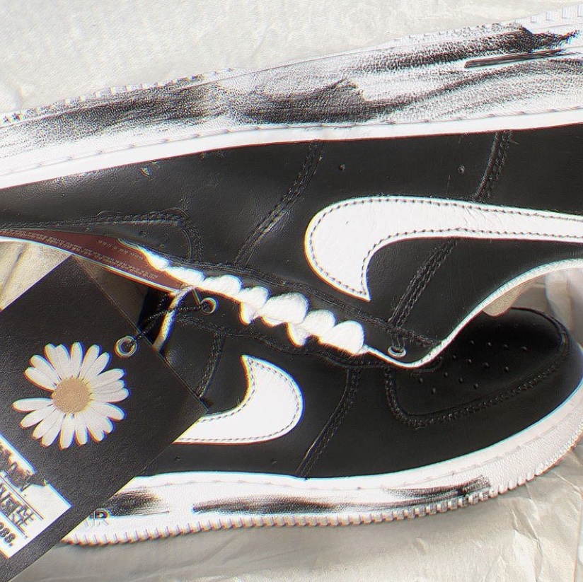 Nike x Peaceminusone Air Force 1 Low Para-Noise 착용 스타일