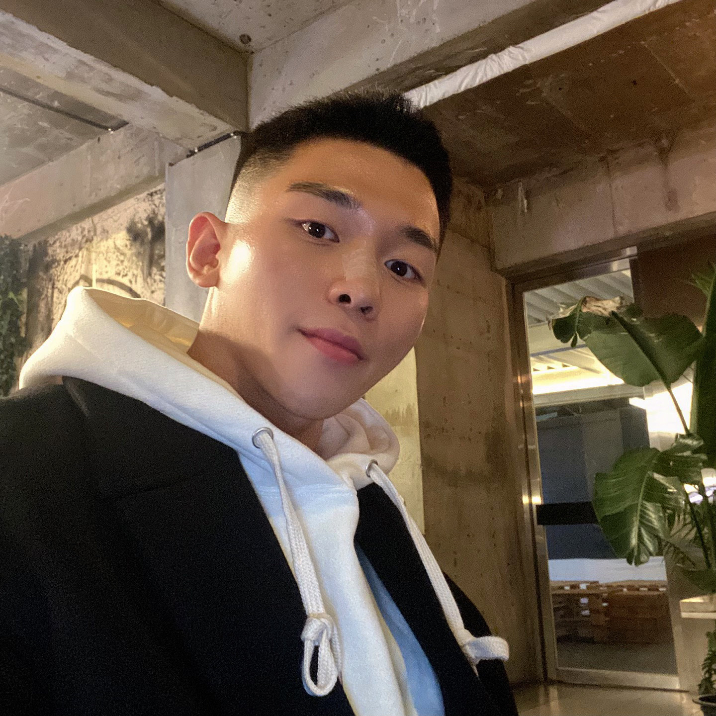 Jordan 1 Retro High OG CO.JP Midnight Navy, (GS) Jordan 1 Retro High OG CO.JP Midnight Navy 착용 스타일 - 1