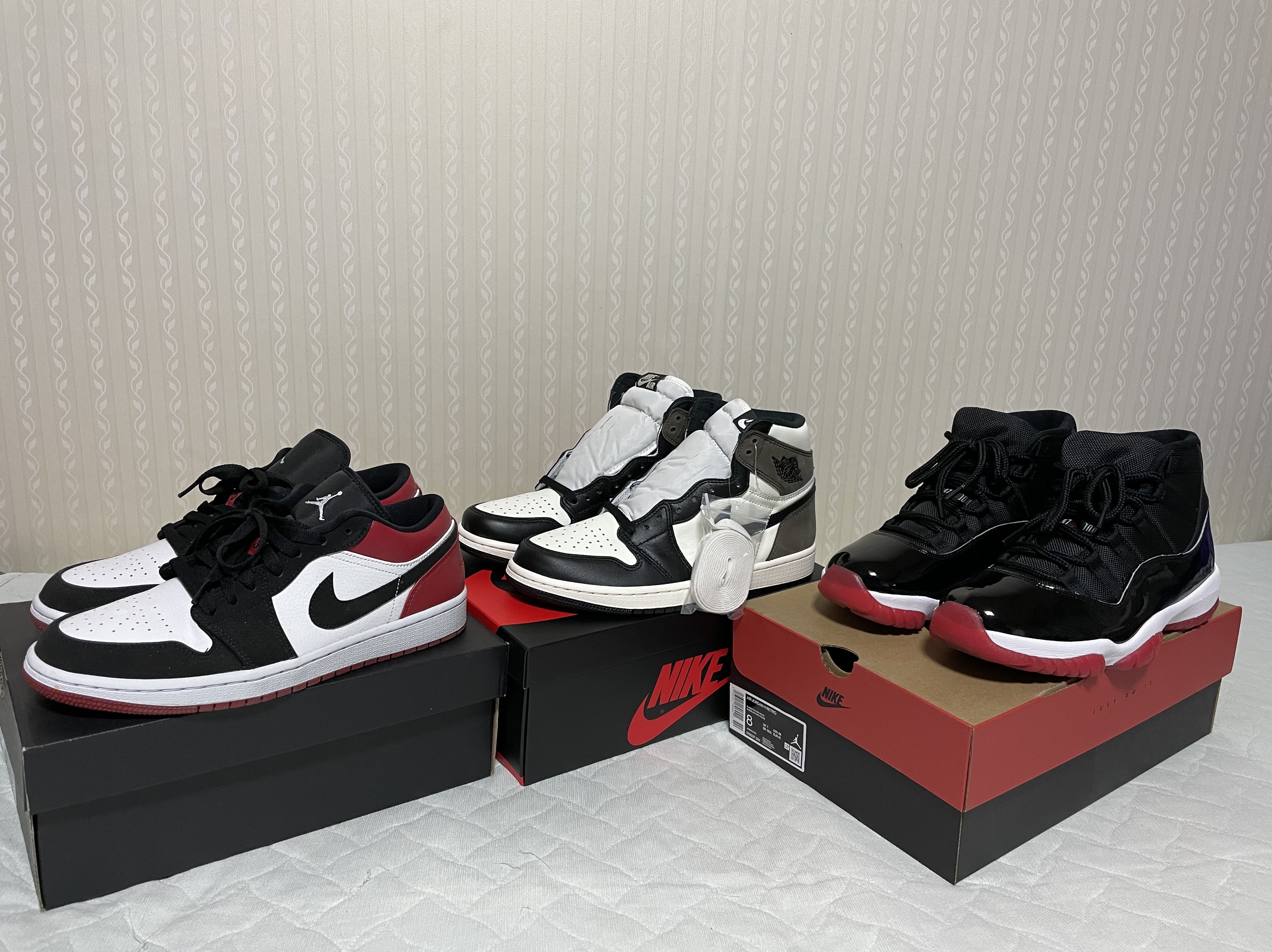 Jordan 11 Retro Bred 2019, Jordan 1 Retro High OG Black Mocha 착용 스타일