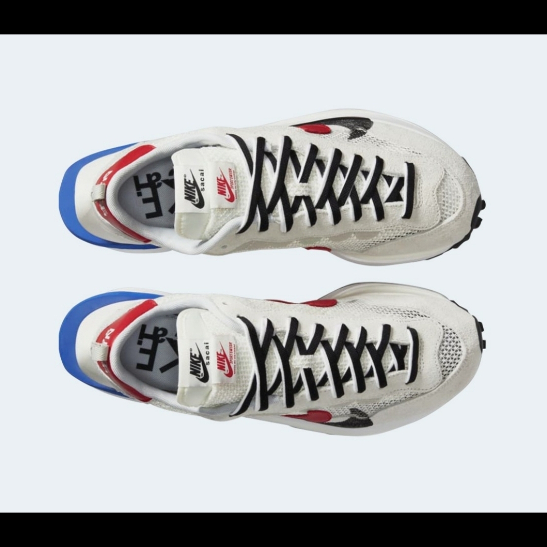 Nike x Sacai VaporWaffle Royal Fuchsia 착용 스타일