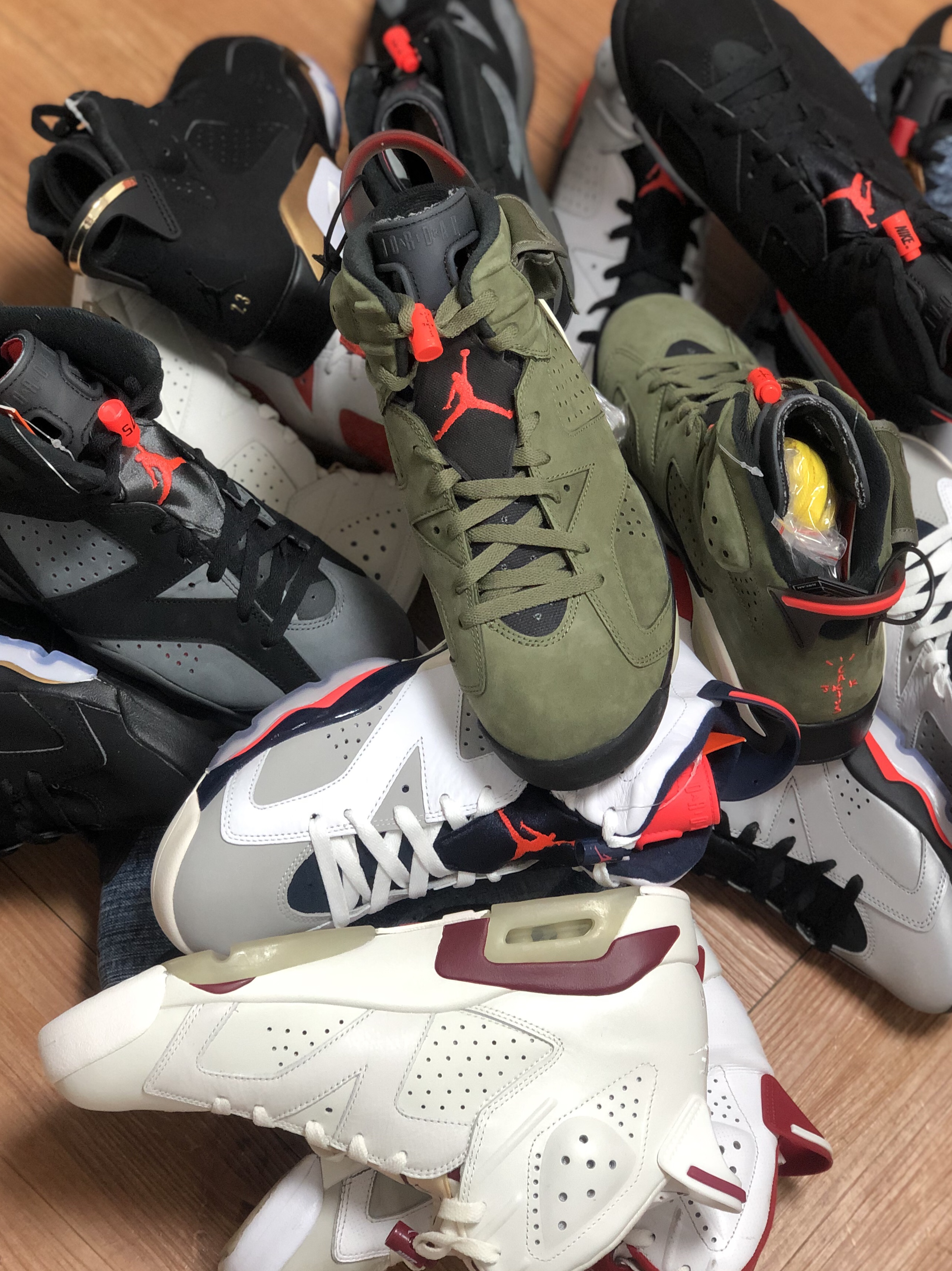 Jordan 6 x Travis Scott Retro Olive, Jordan 6 Retro DMP 2020 착용 스타일 - 1