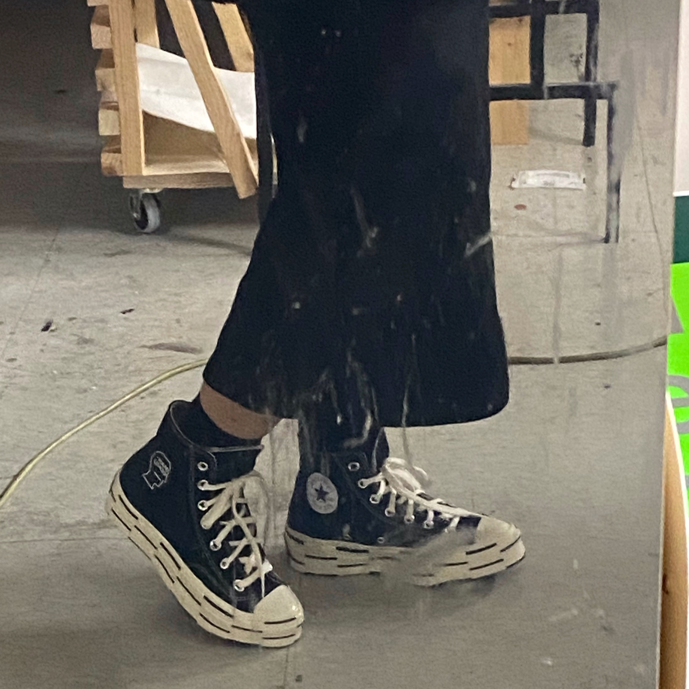 Converse x Brain Dead Chuck 70 Hi Black 착용 스타일 - 2