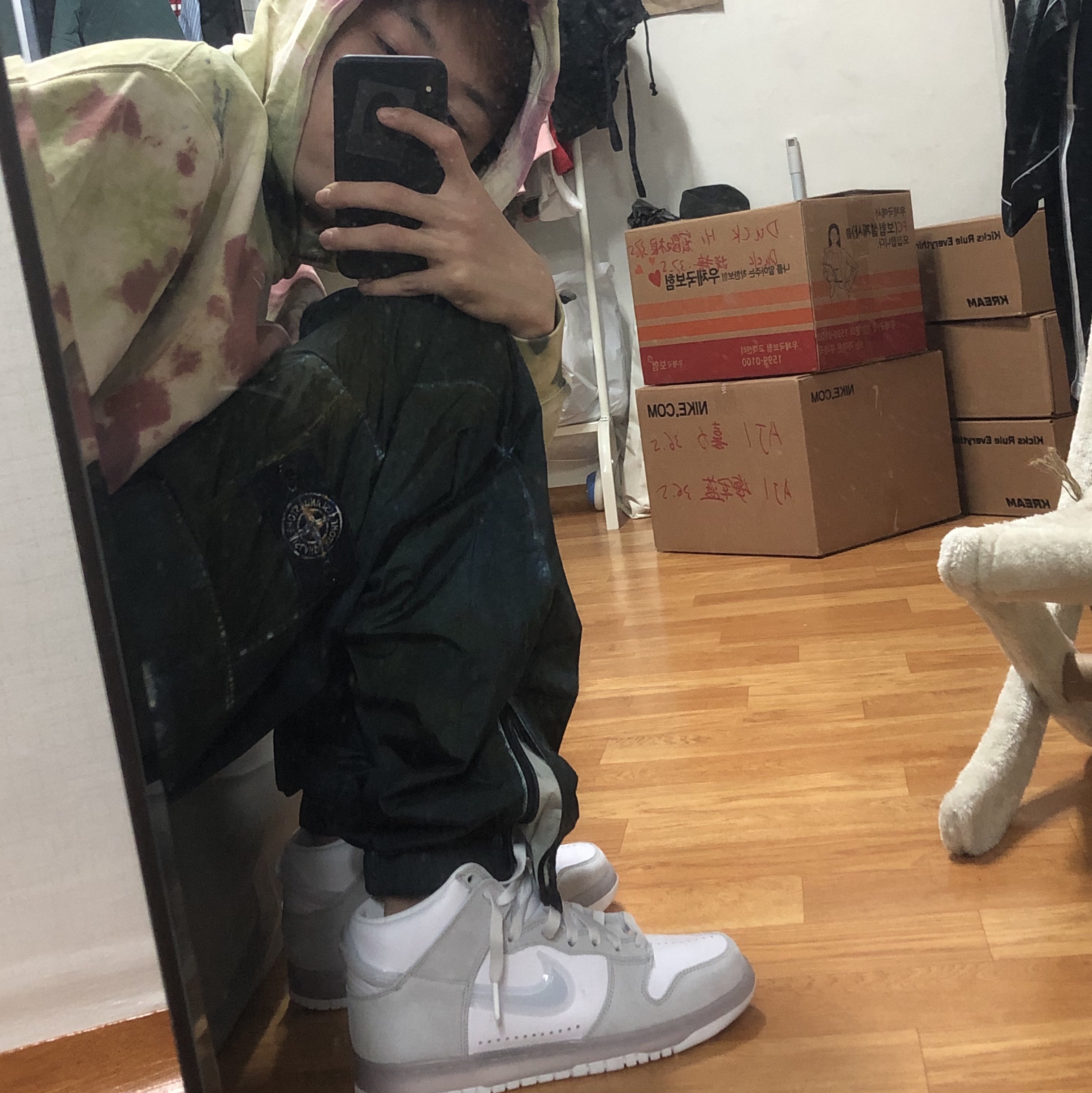 Nike x Slam Jam Dunk High SP Clear White 착용 스타일