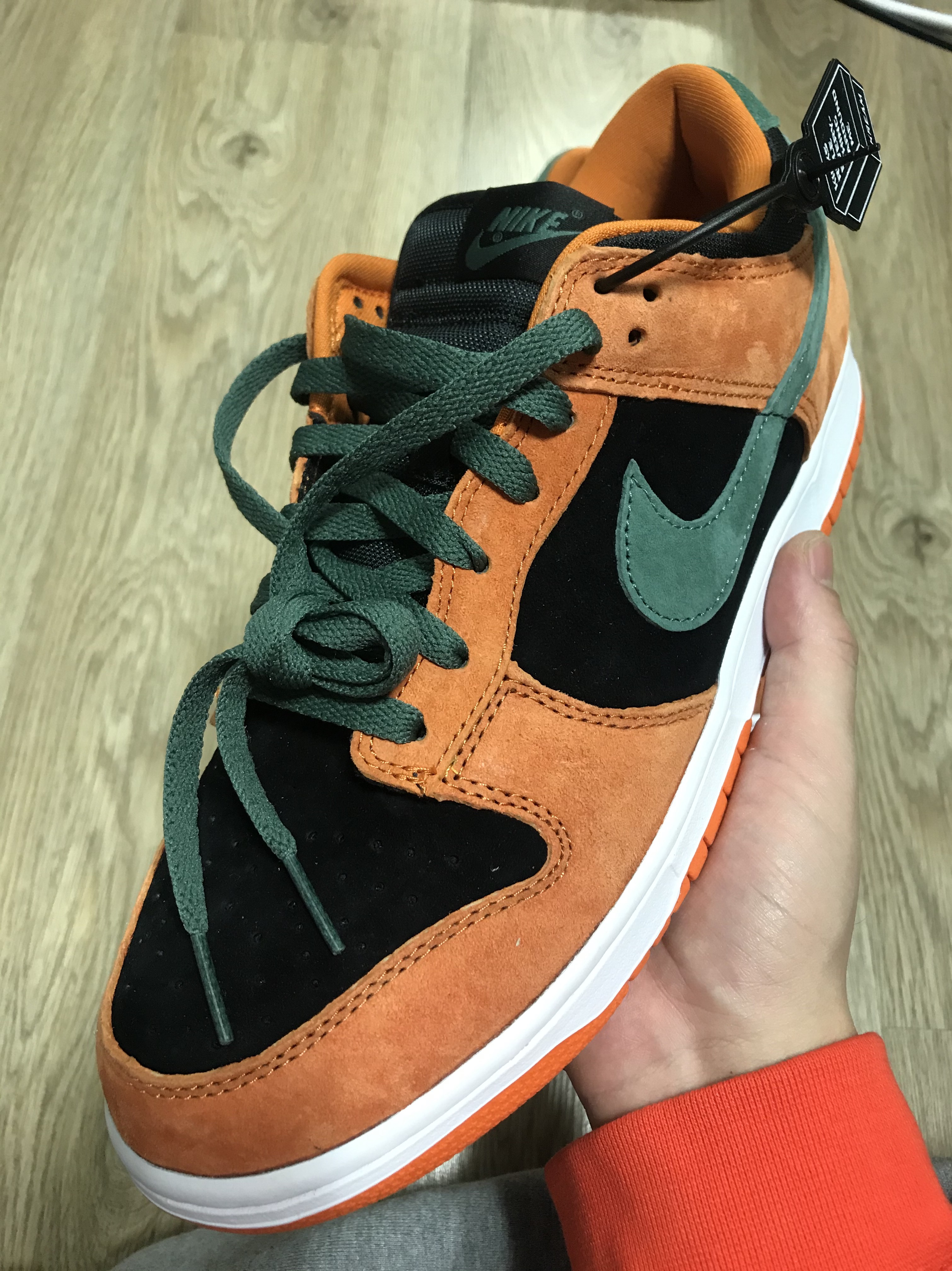 Nike Dunk Low SP Ceramic 착용 스타일 - 3