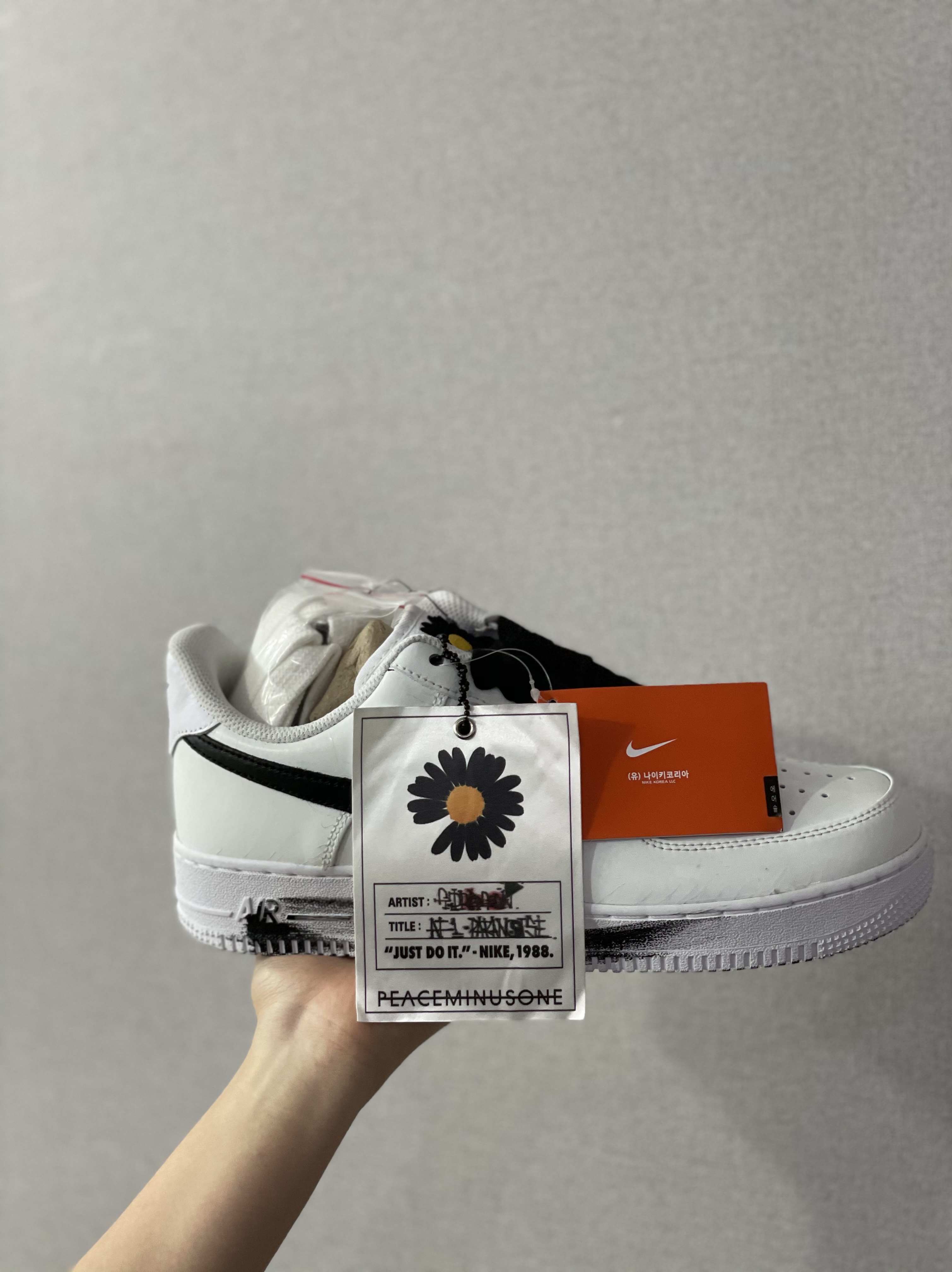 Nike x Peaceminusone Air Force 1 Low Para-Noise 2.0 착용 스타일 - 3