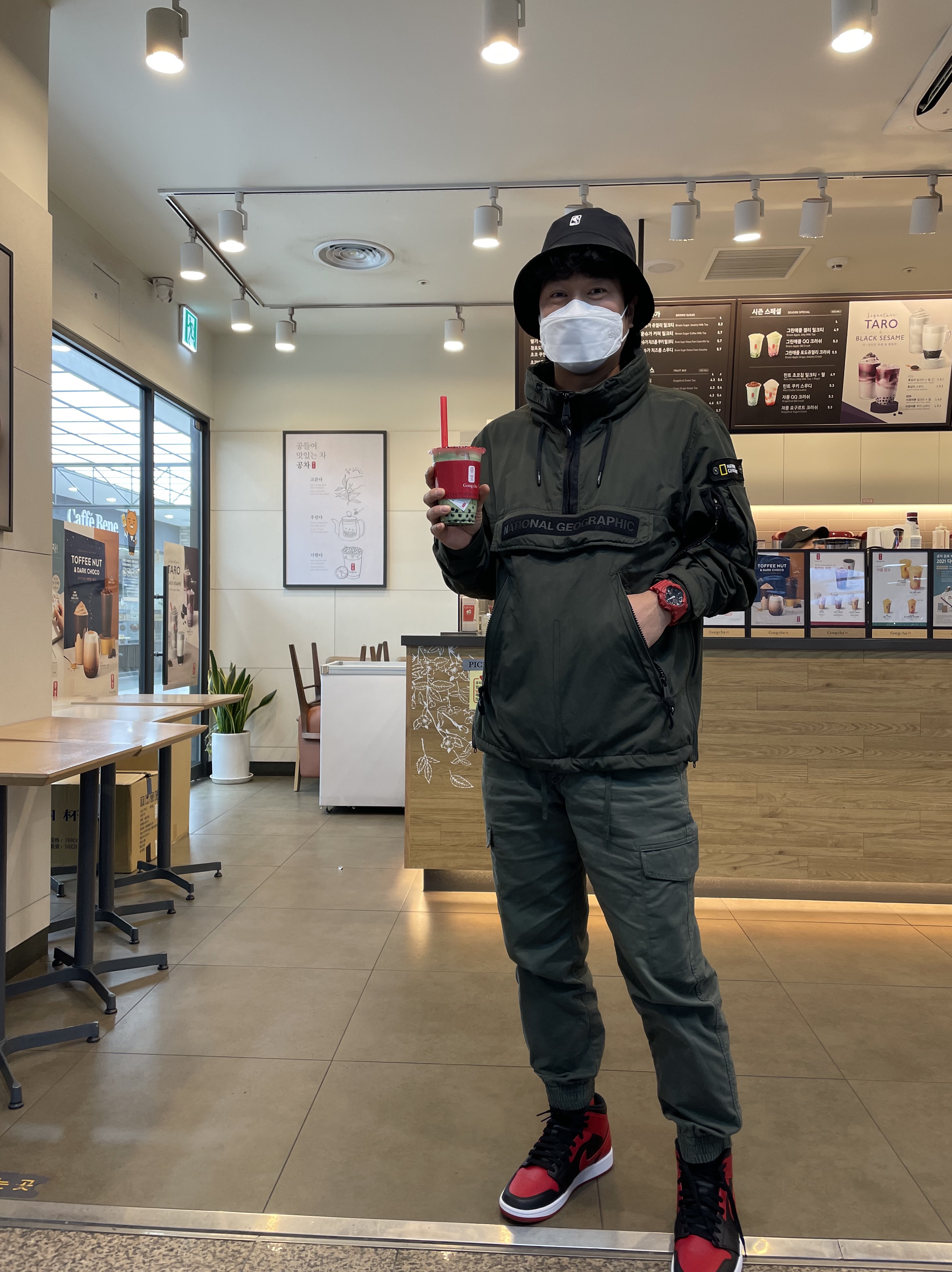 Jordan 1 Mid Bred Banned 2020 착용 스타일
