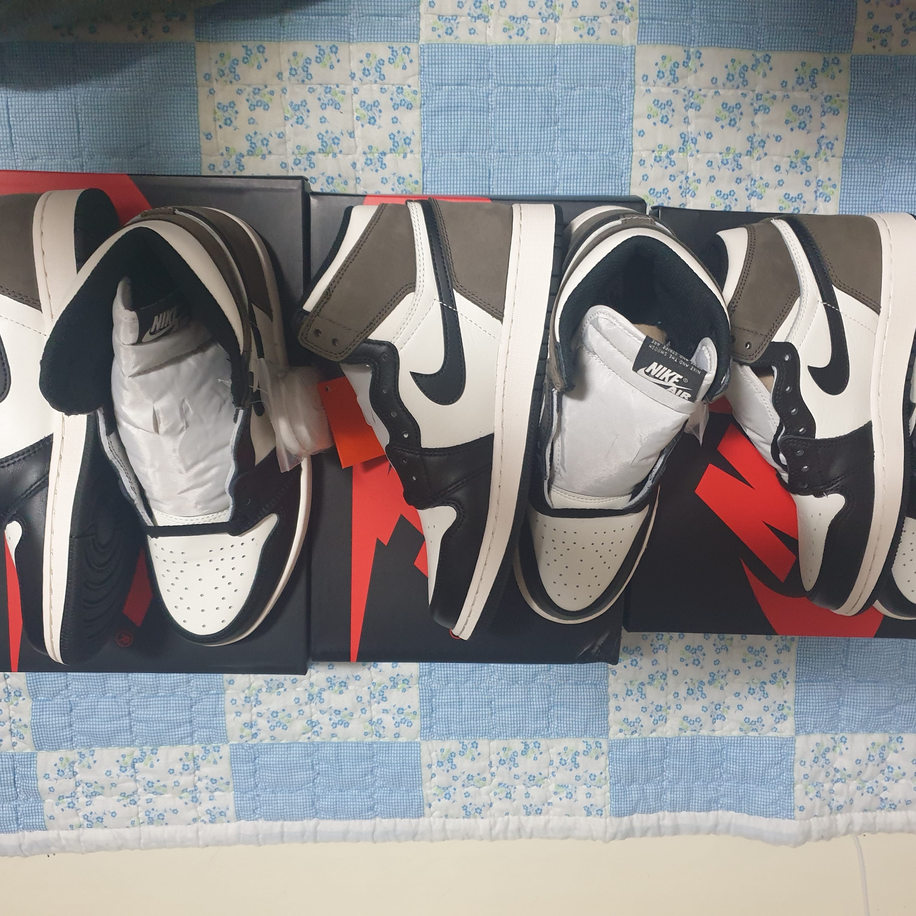 Jordan 1 Retro High OG Black Mocha 착용 스타일