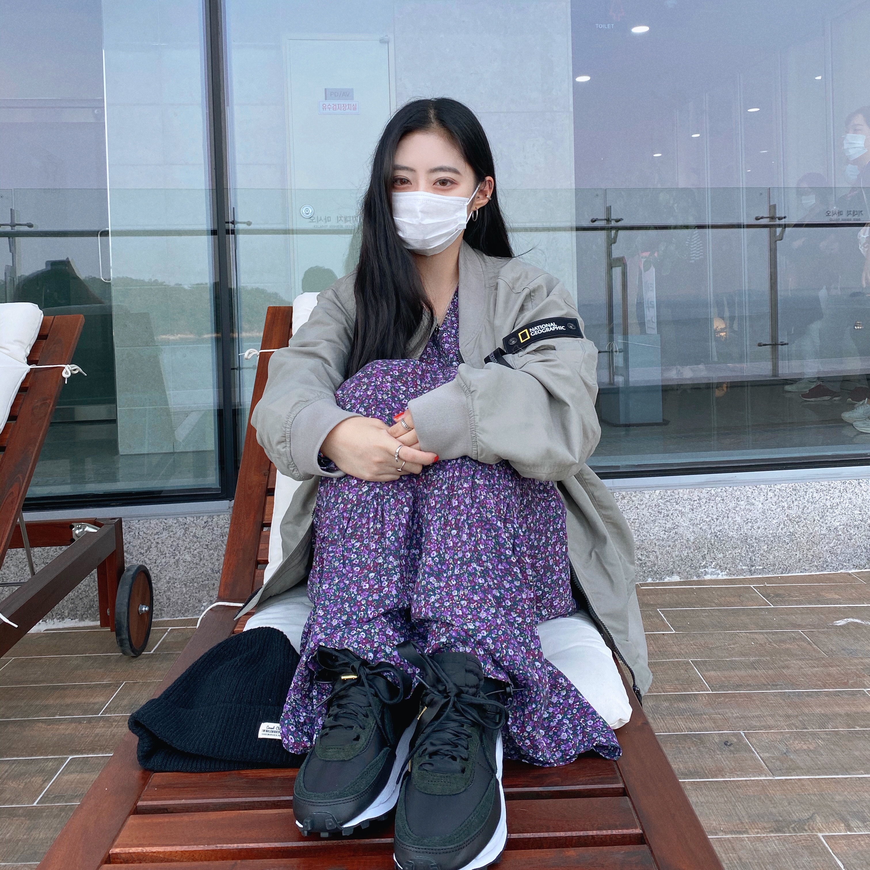 Nike x Sacai LDWaffle Black Nylon 착용 스타일 - 2