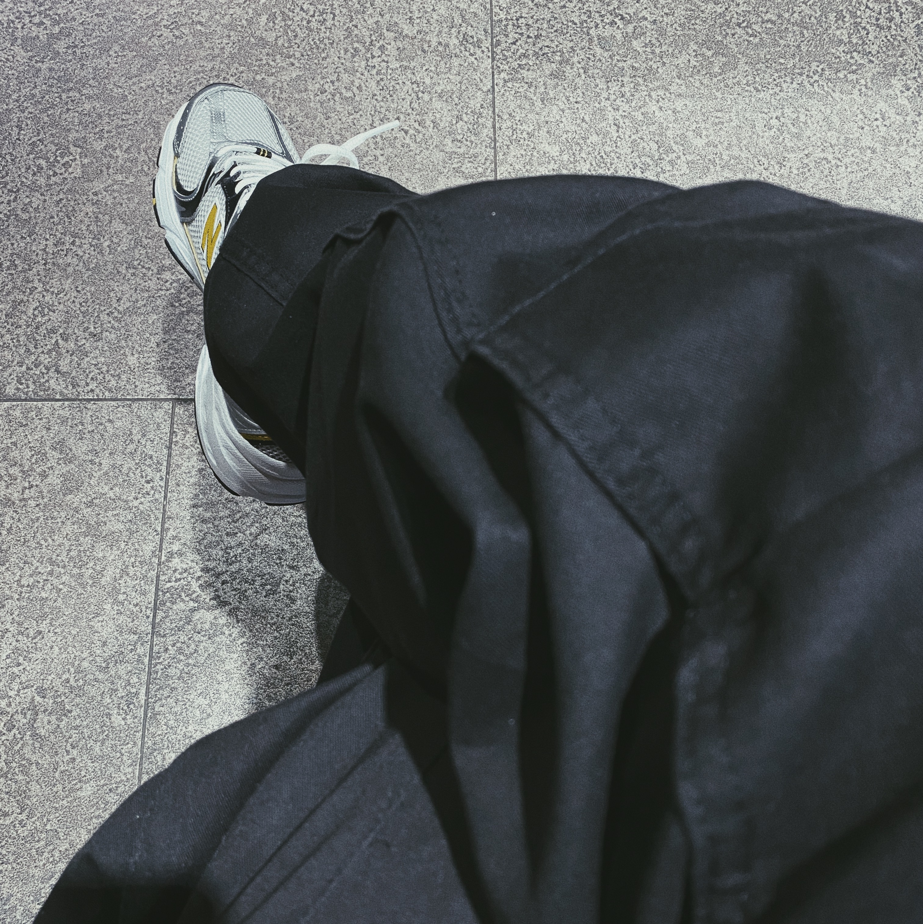 New Balance 530 Silver 착용 스타일
