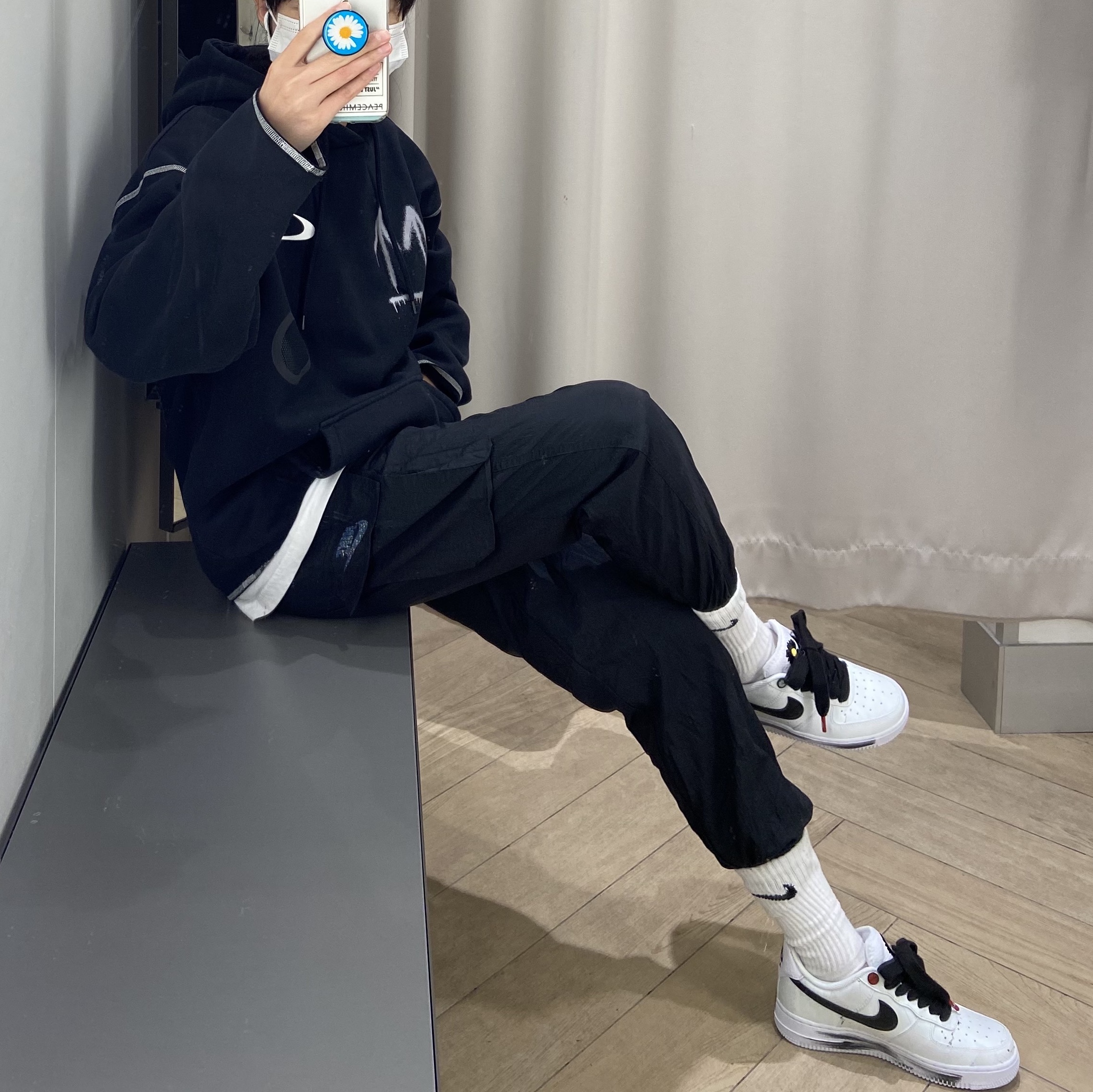 Nike x Peaceminusone Air Force 1 Low Para-Noise 2.0 착용 스타일