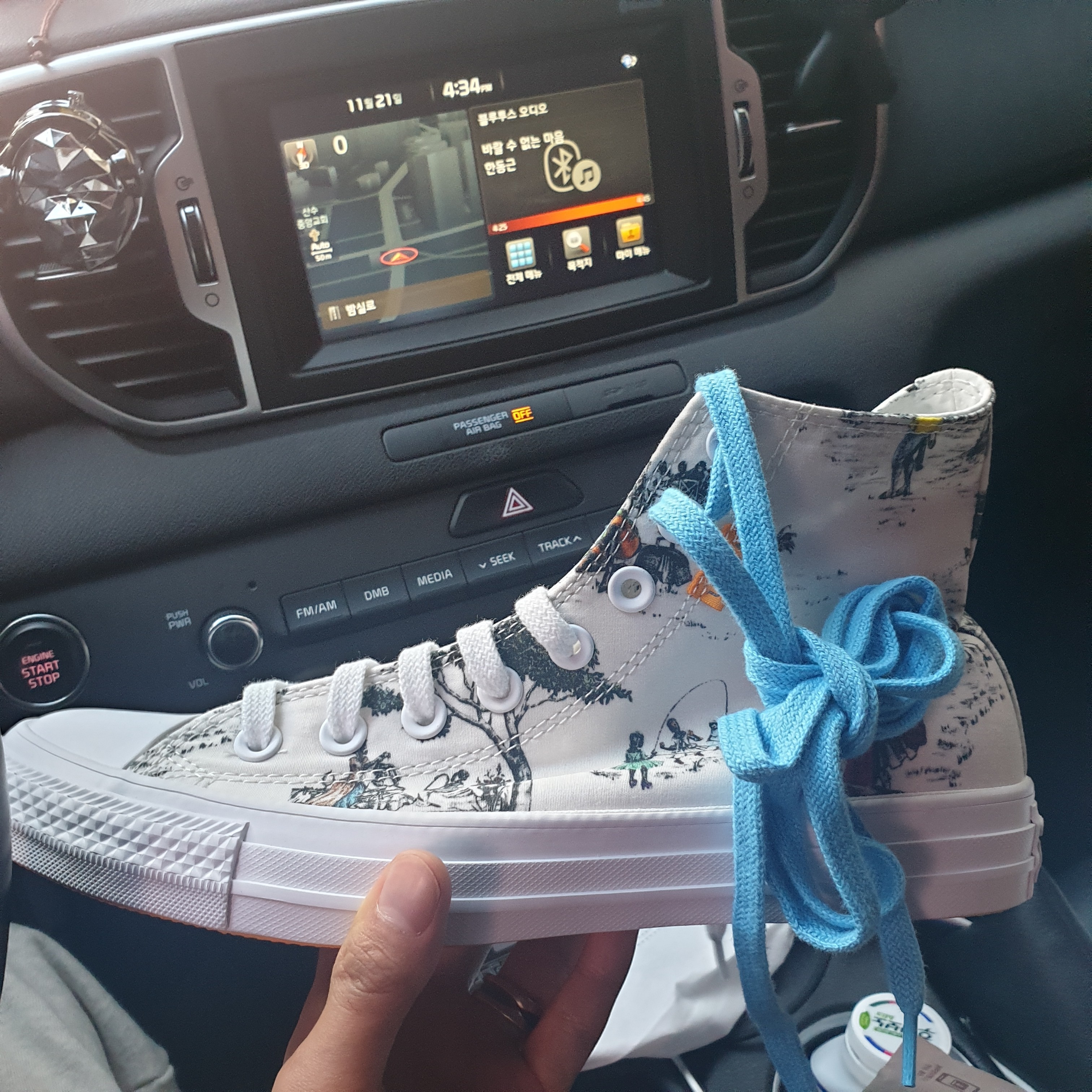Converse x Union Chuck Taylor All Star Hi White  착용 스타일 - 2