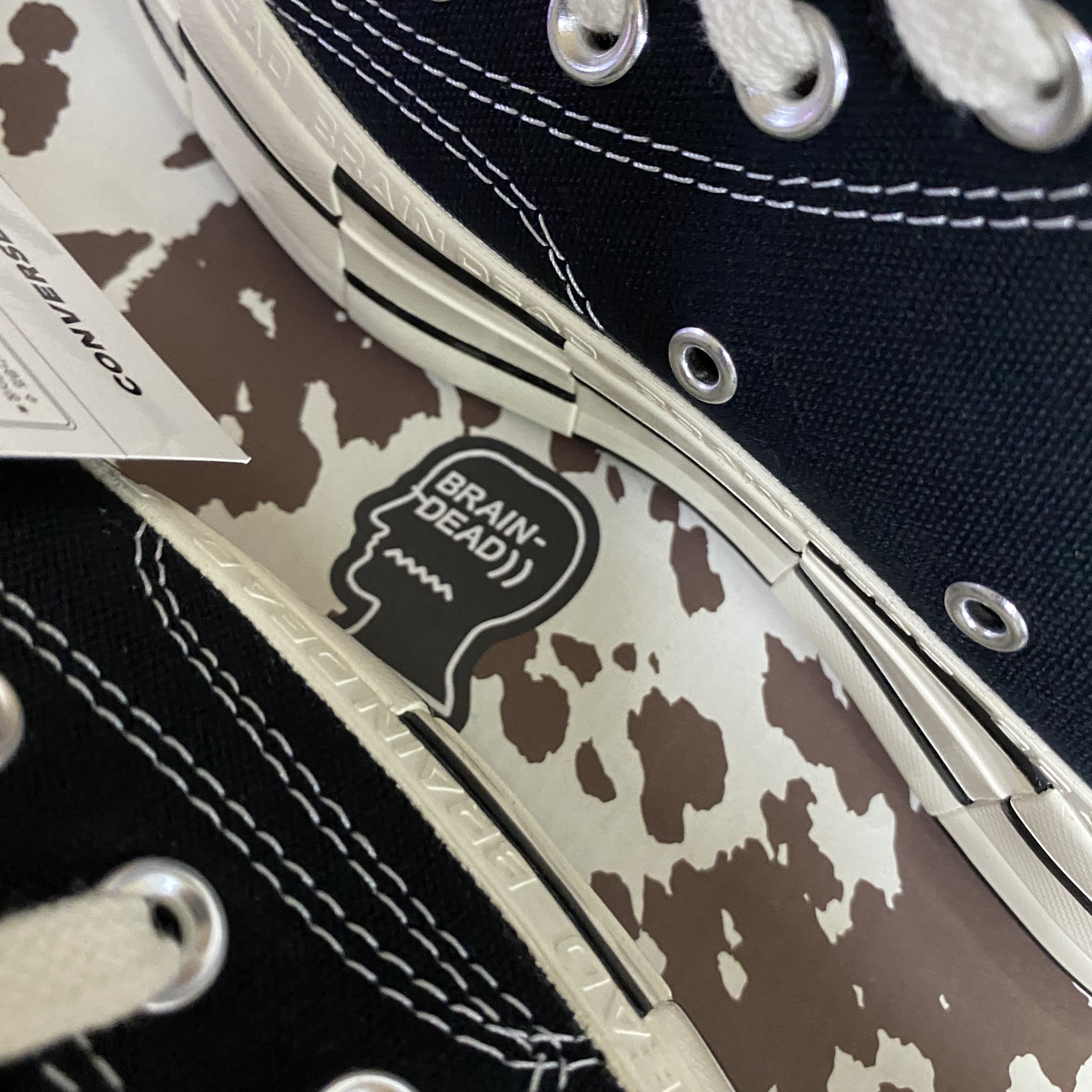 Converse x Brain Dead Chuck 70 Hi Black 착용 스타일 - 3