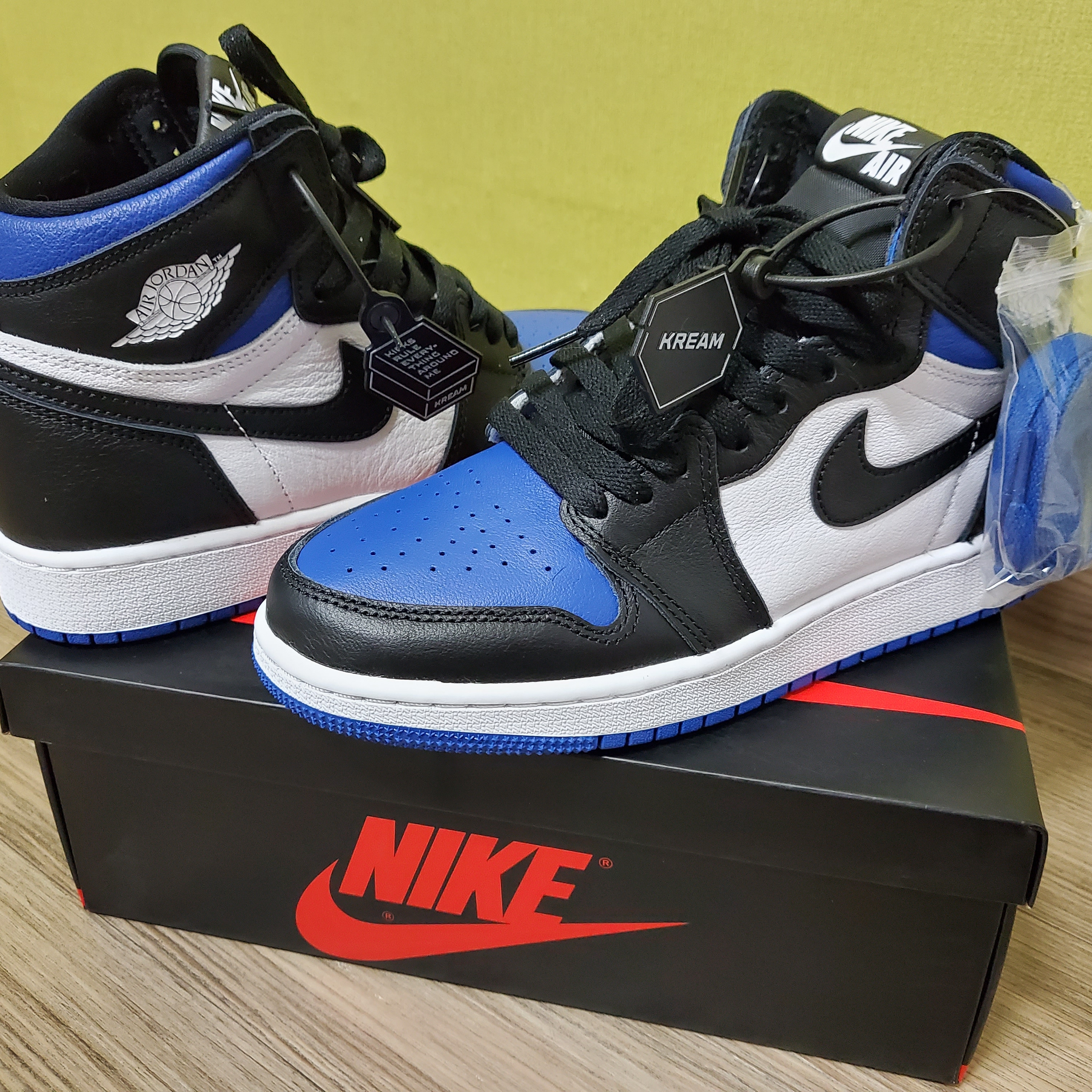 Jordan 1 Retro High OG Royal Toe 착용 스타일