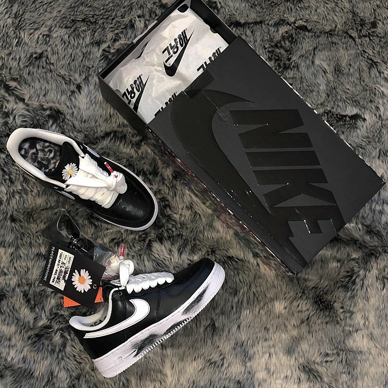 Nike x Peaceminusone Air Force 1 Low Para-Noise 착용 스타일