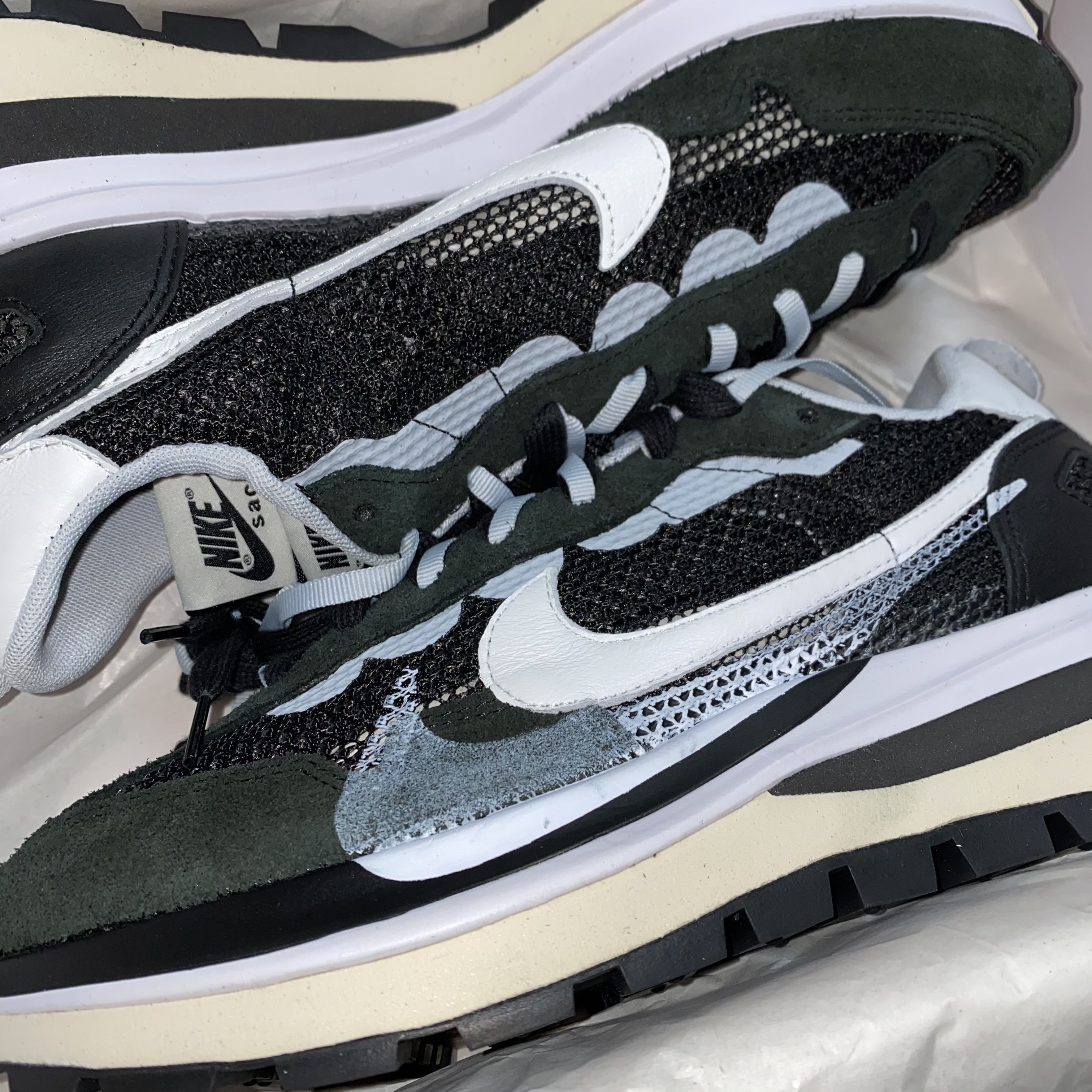 Nike x Sacai VaporWaffle Black White 착용 스타일