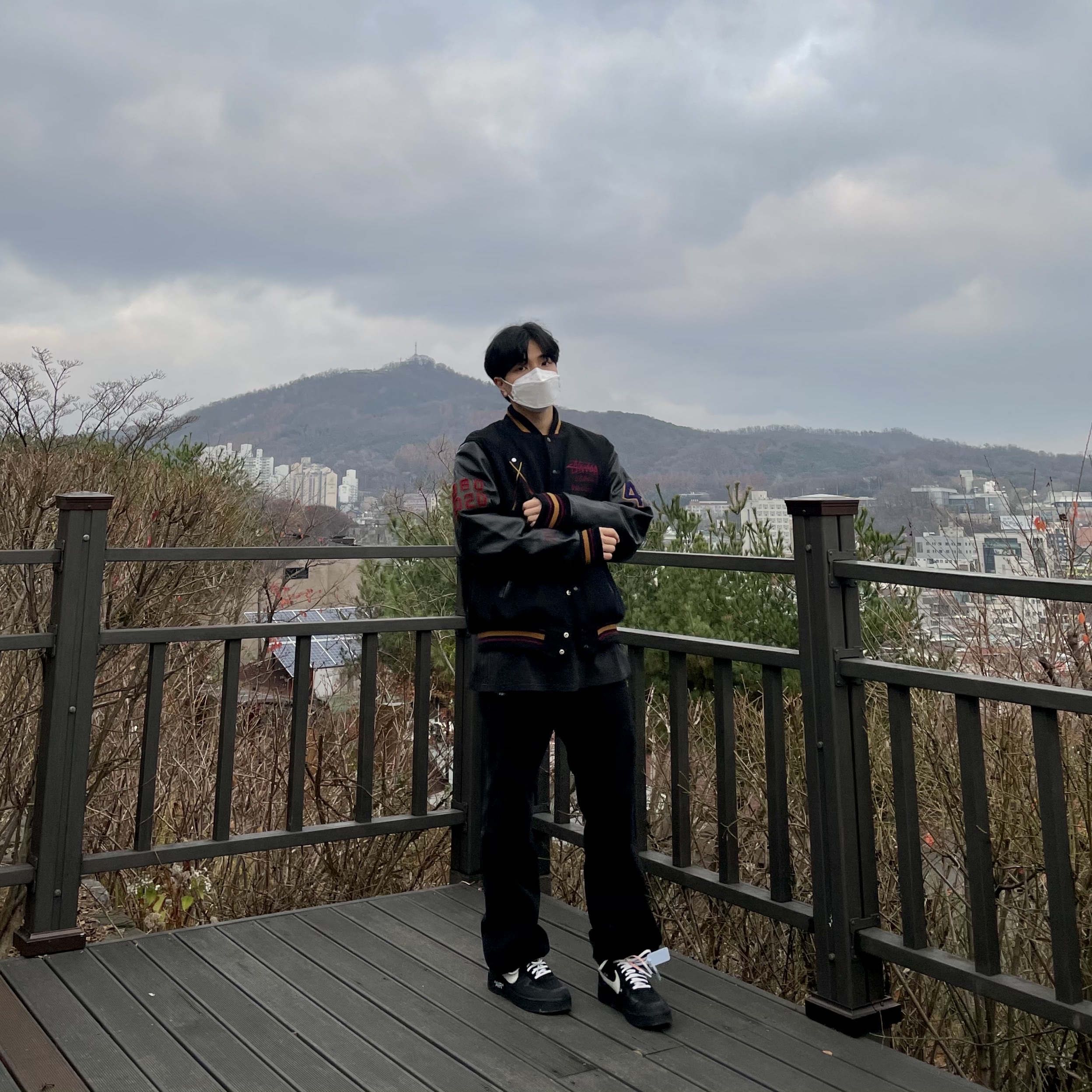 Nike x Off-White Air Force 1 Low Black White 착용 스타일