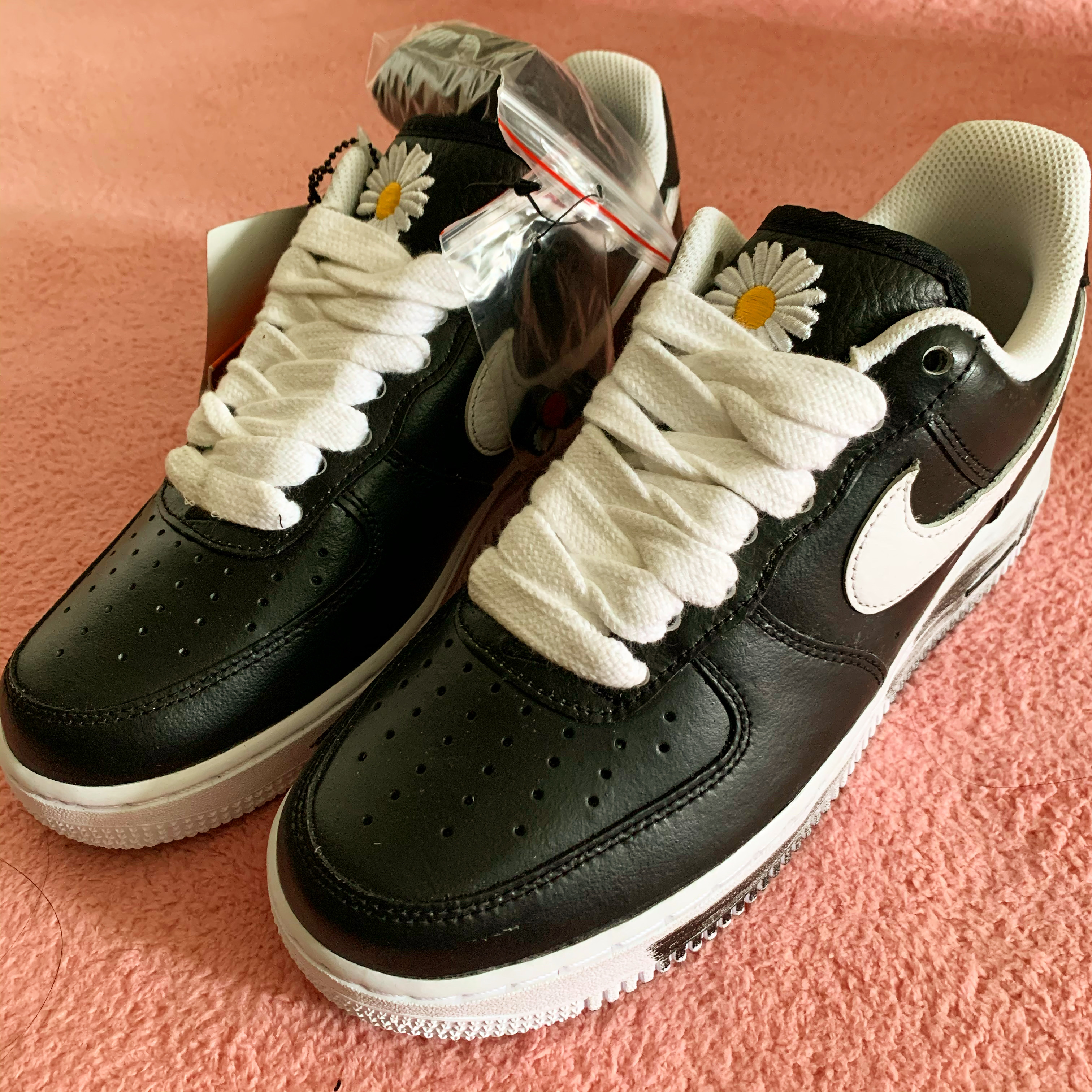 Nike x Peaceminusone Air Force 1 Low Para-Noise 착용 스타일