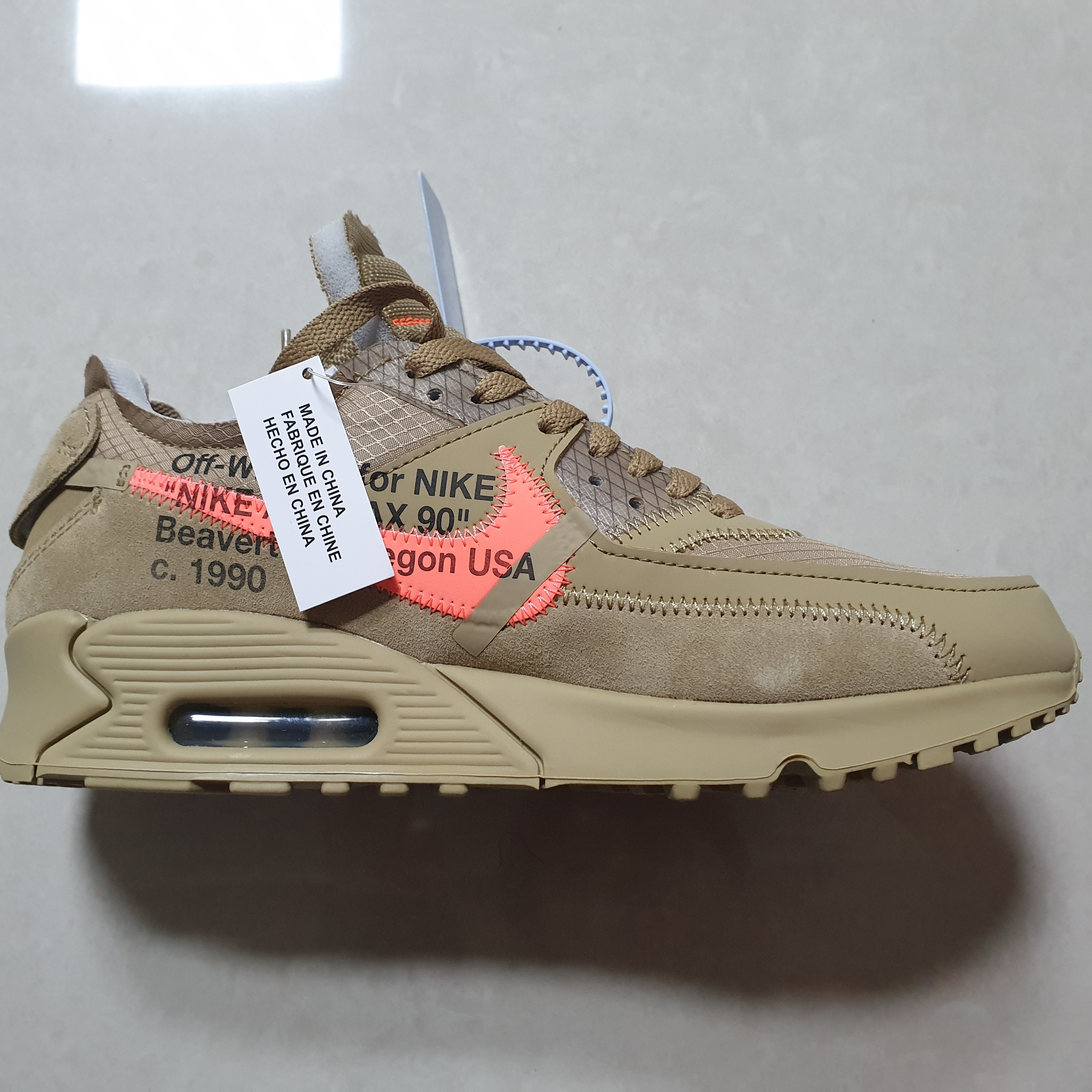 Nike x Off-White Air Max 90 V2 Desert Ore, (TD) Nike x Off-White Air Max 90 Desert Ore 착용 스타일 - 2