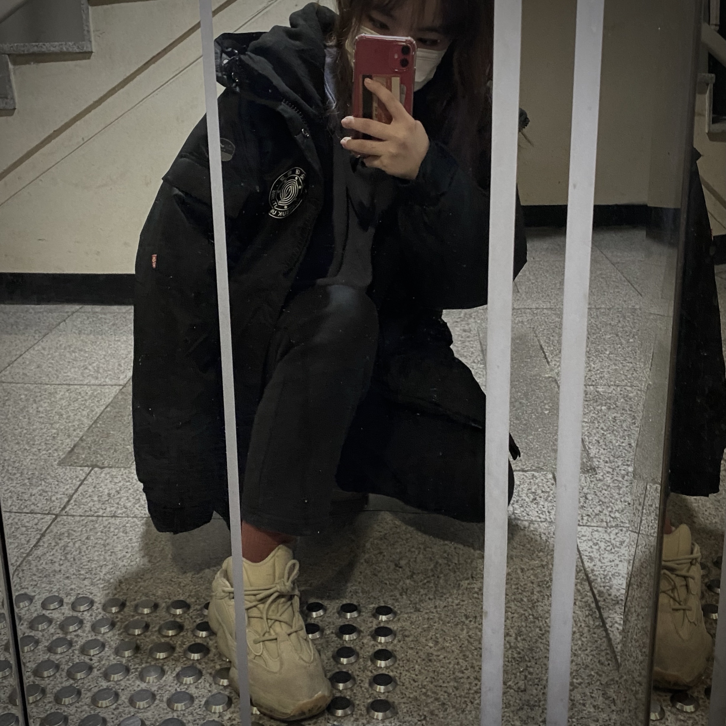 Adidas Yeezy 500 Stone 착용 스타일 - 3