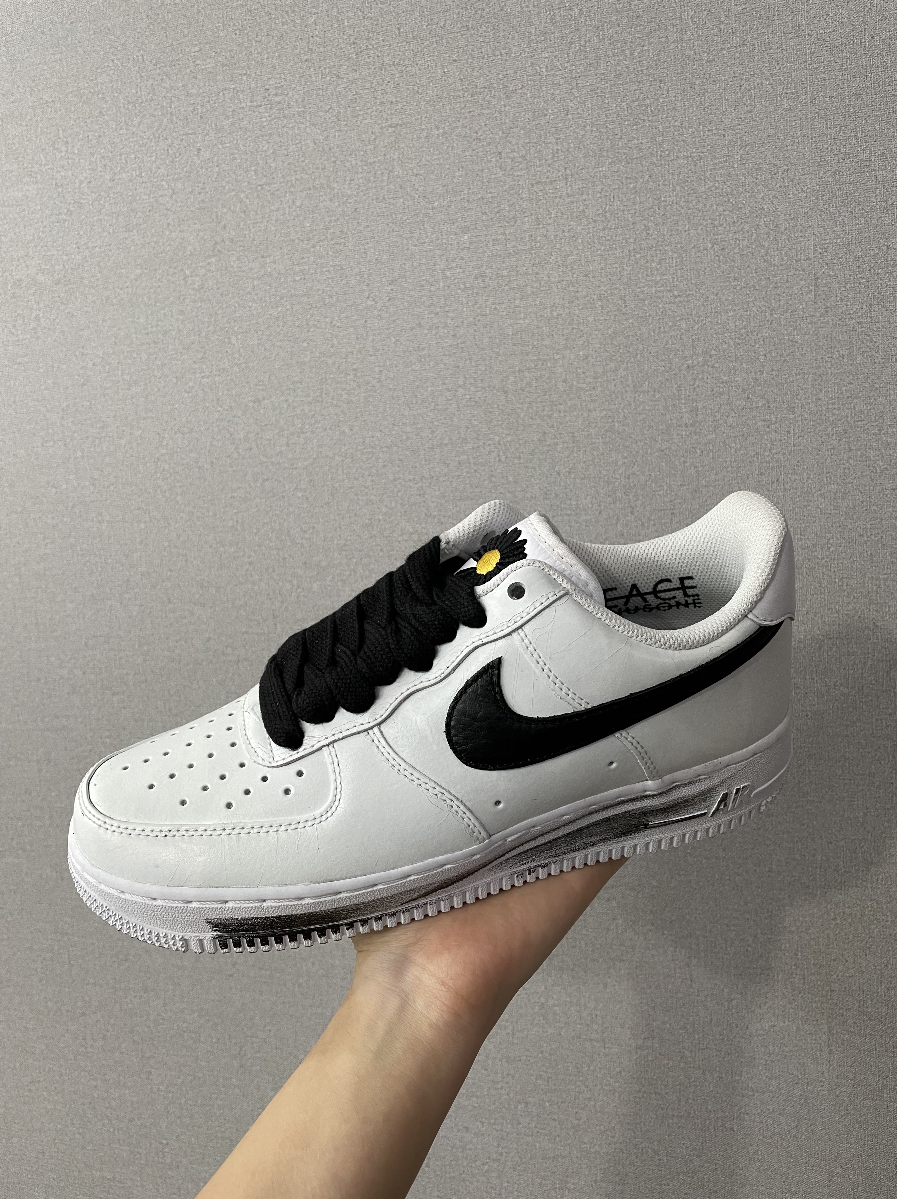 Nike x Peaceminusone Air Force 1 Low Para-Noise 2.0 착용 스타일 - 1