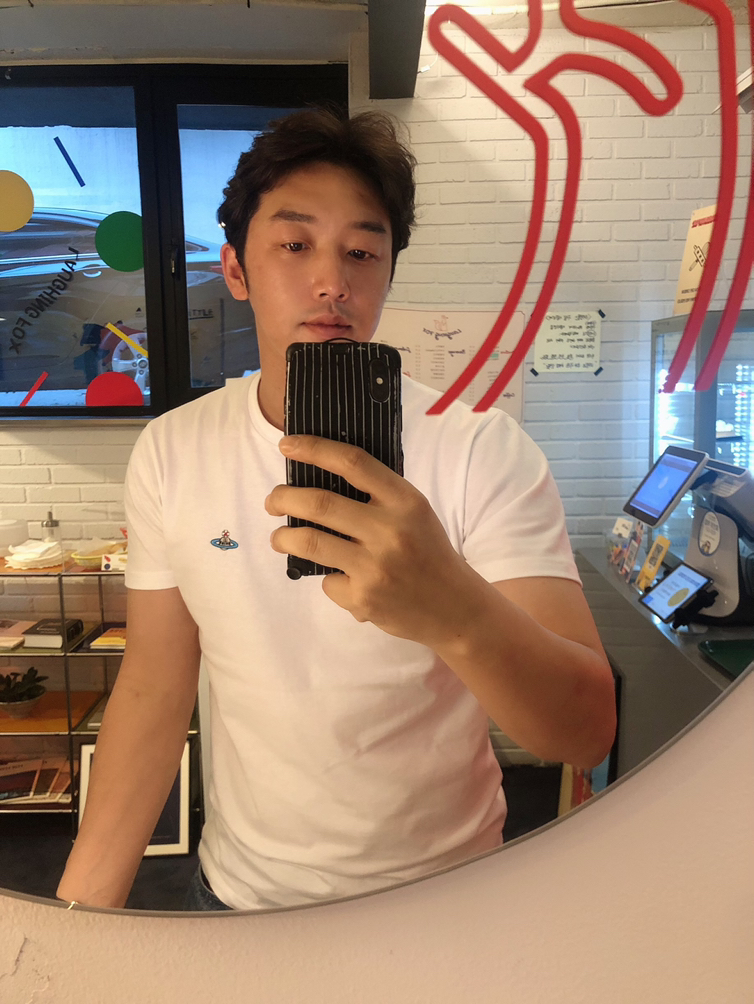 KREAM 프로필 이미지