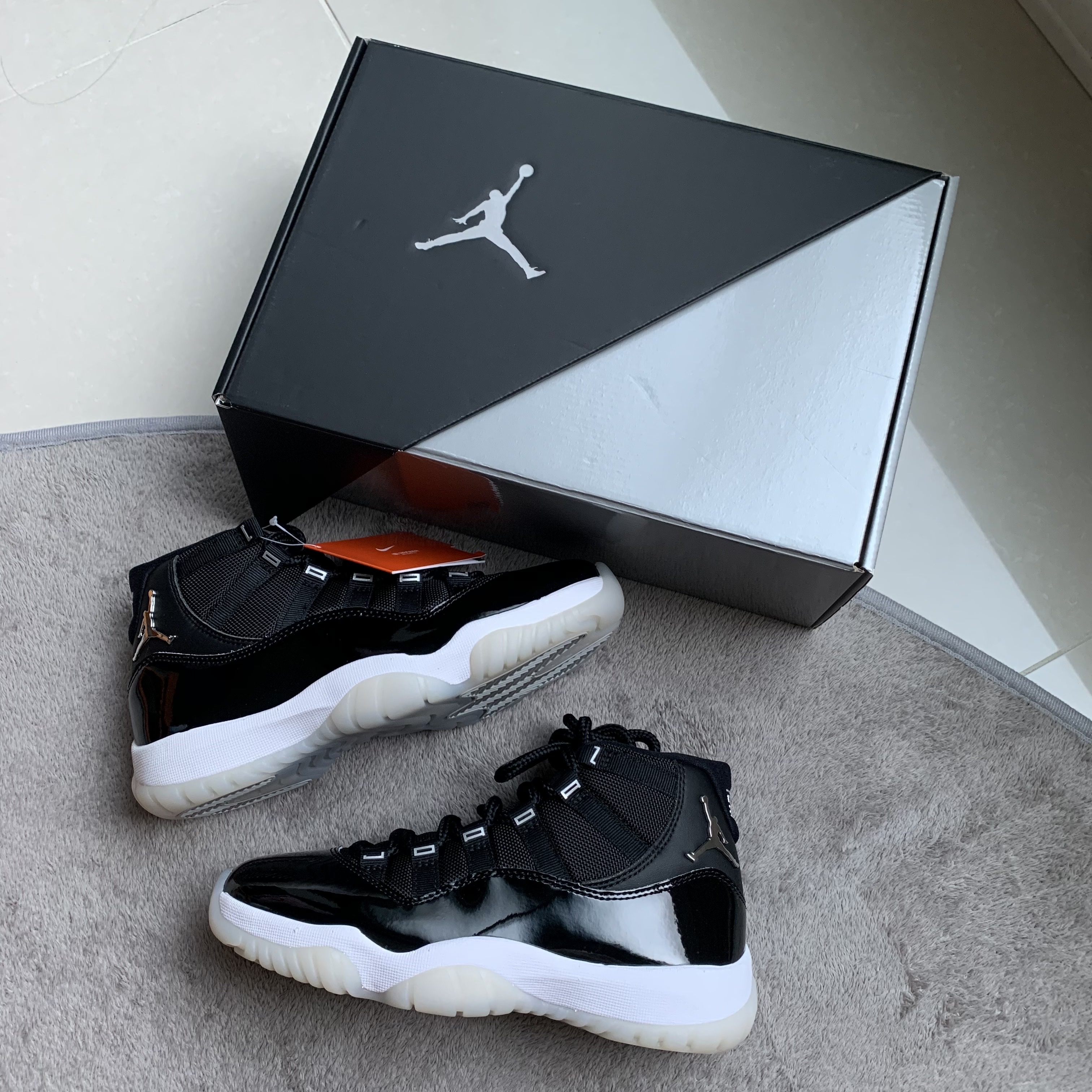 Jordan 11 Retro Jubilee, (W) Jordan 11 Retro Jubilee 착용 스타일