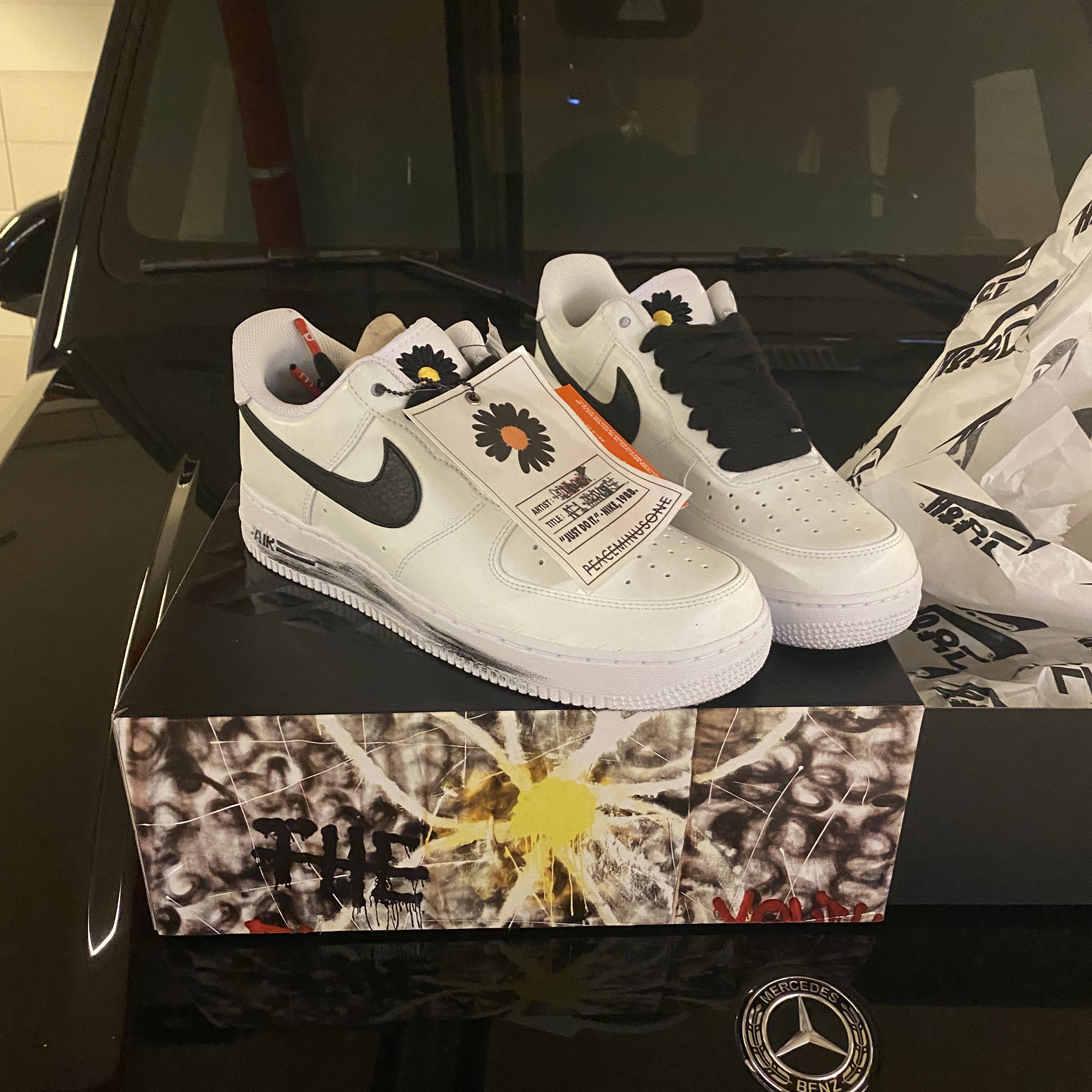Nike x Peaceminusone Air Force 1 Low Para-Noise 2.0 착용 스타일 - 3