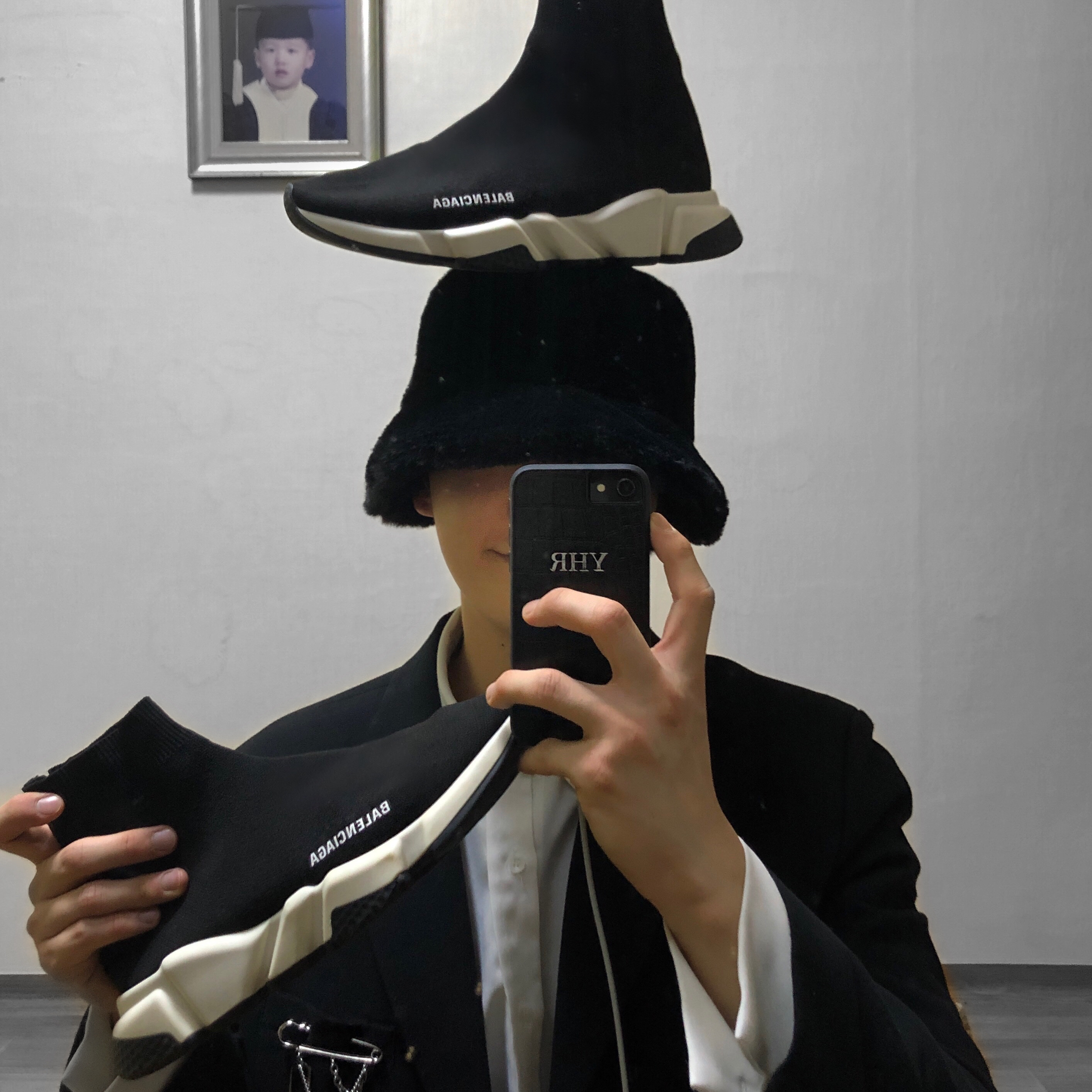 (W) Balenciaga Speed Trainer Black White 2020 착용 스타일 - 5