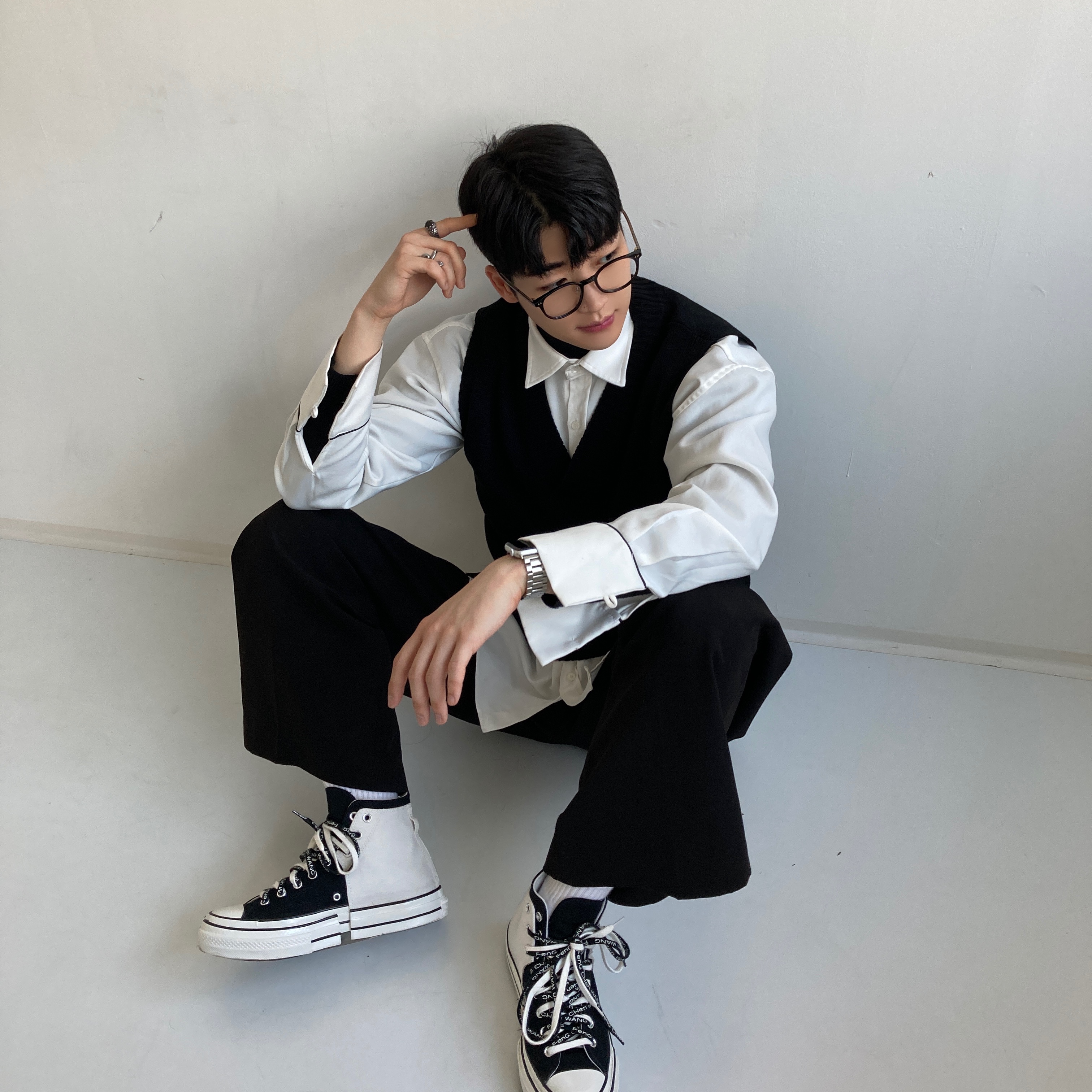 Converse x Feng Chen Wang Chuck 70 2-in-1 Natural Ivory Black 착용 스타일 - 3