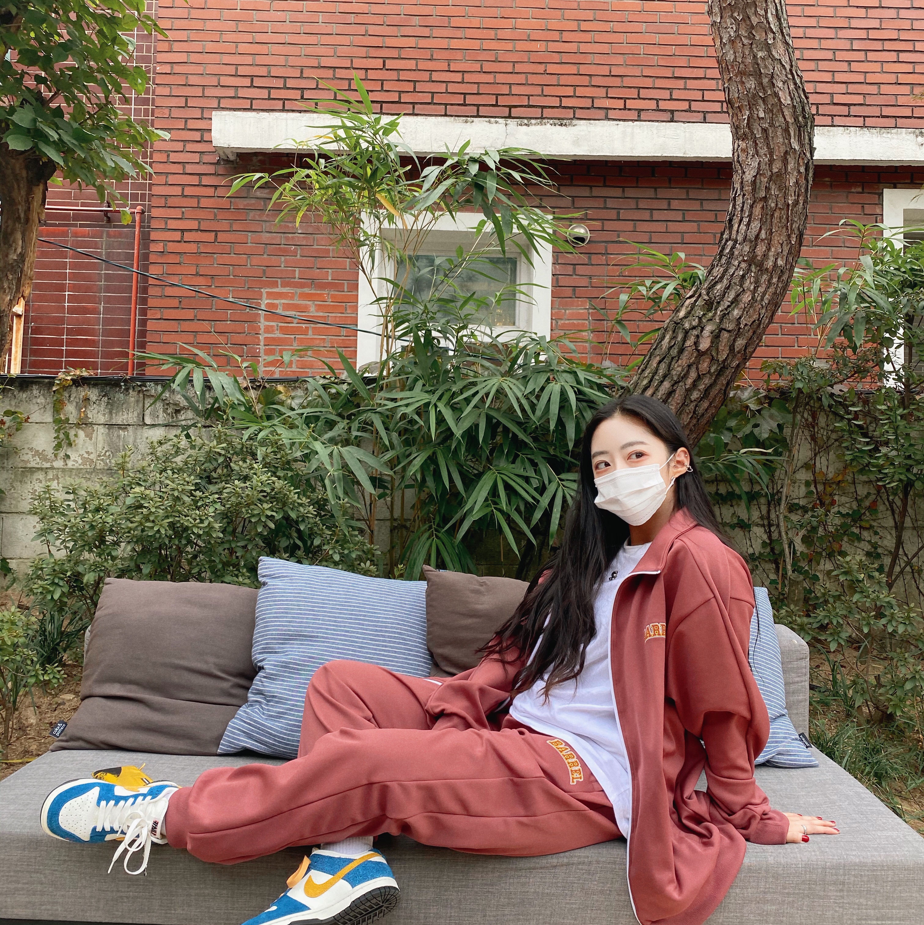 Nike x Kasina Dunk Low 80's Bus 착용 스타일 - 5