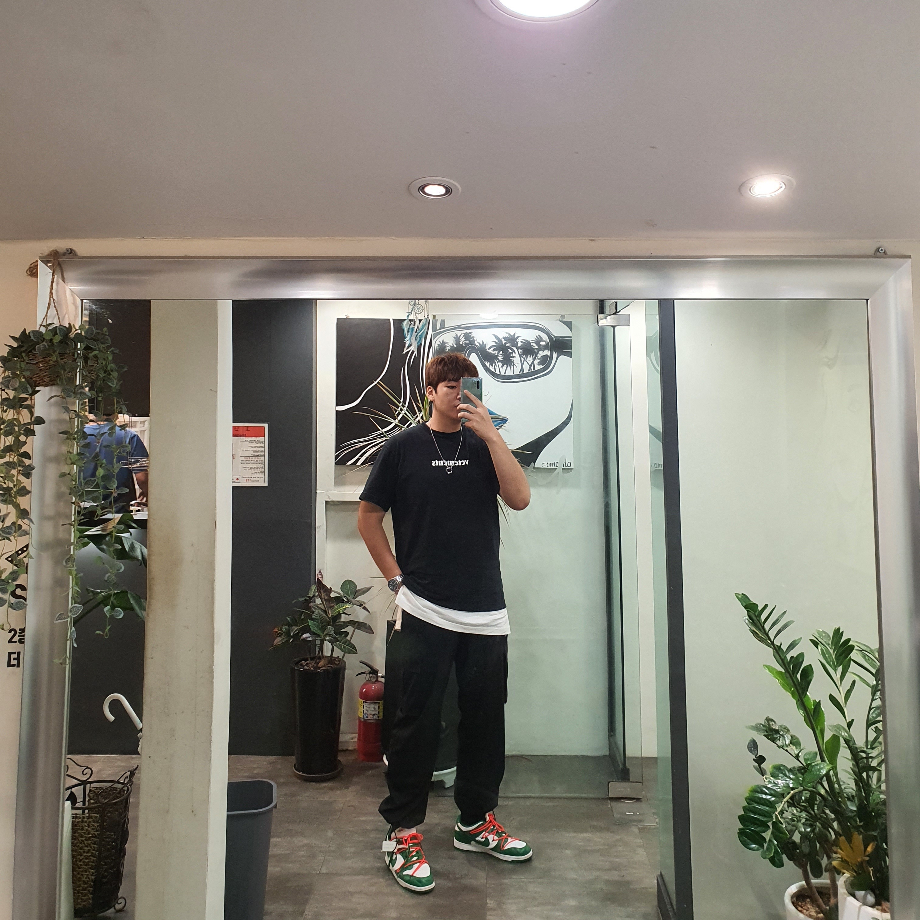 Nike x Off-White Dunk Low Pine Green 착용 스타일