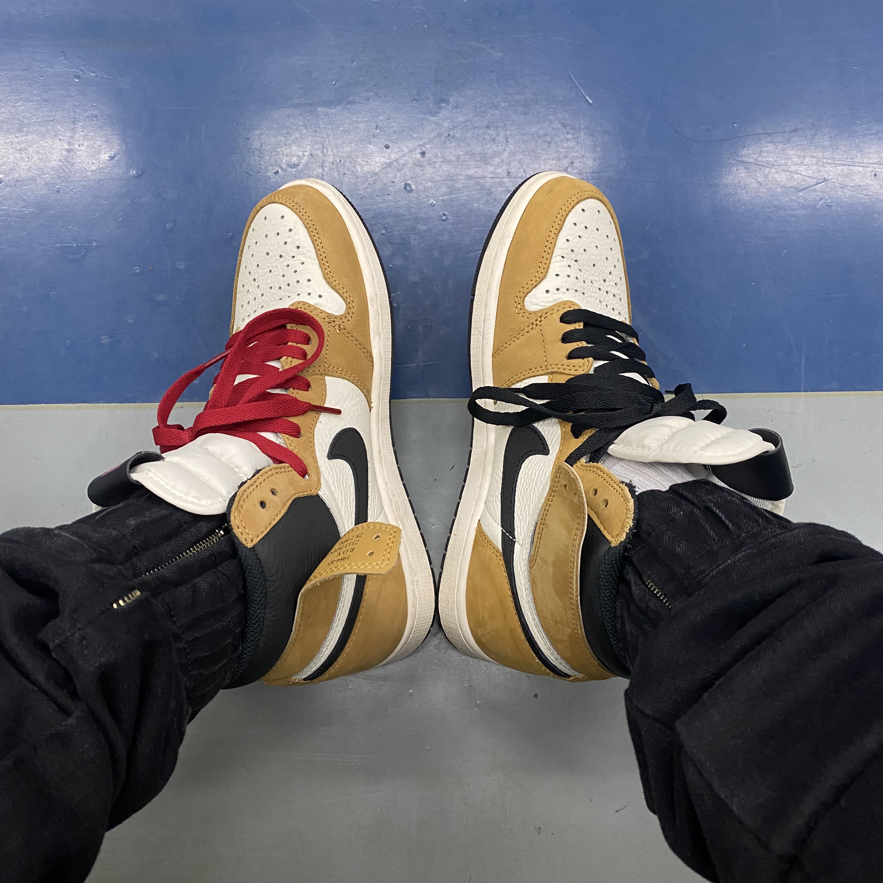 Jordan 1 Retro High Rookie of the Year, Jordan 1 Retro High OG Court Purple 2020 착용 스타일 - 1