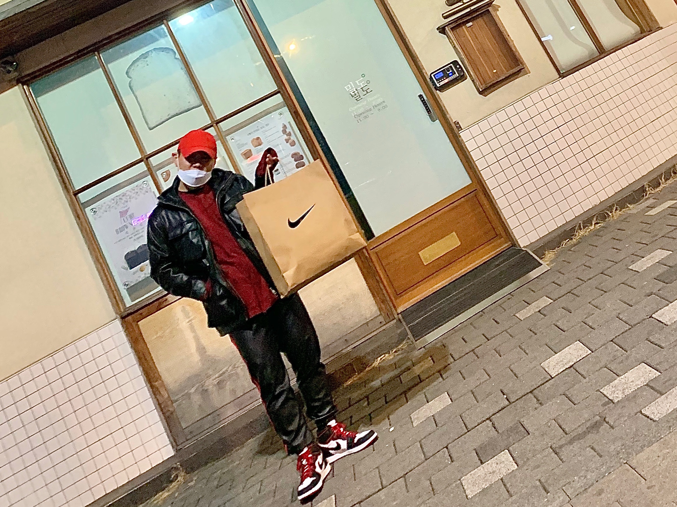 Jordan 1 Retro High OG Bloodline 착용 스타일