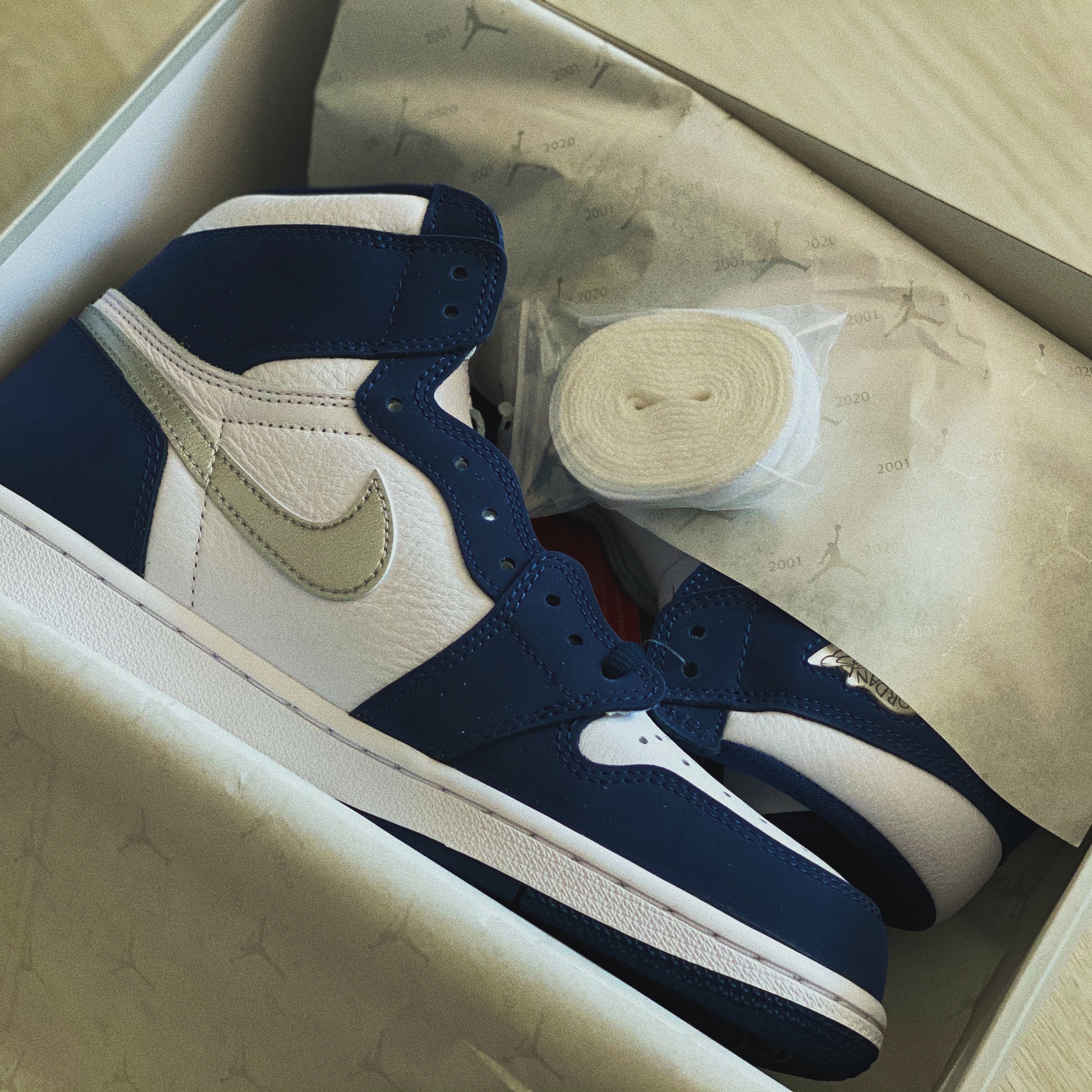 Jordan 1 Retro High OG CO.JP Midnight Navy 착용 스타일