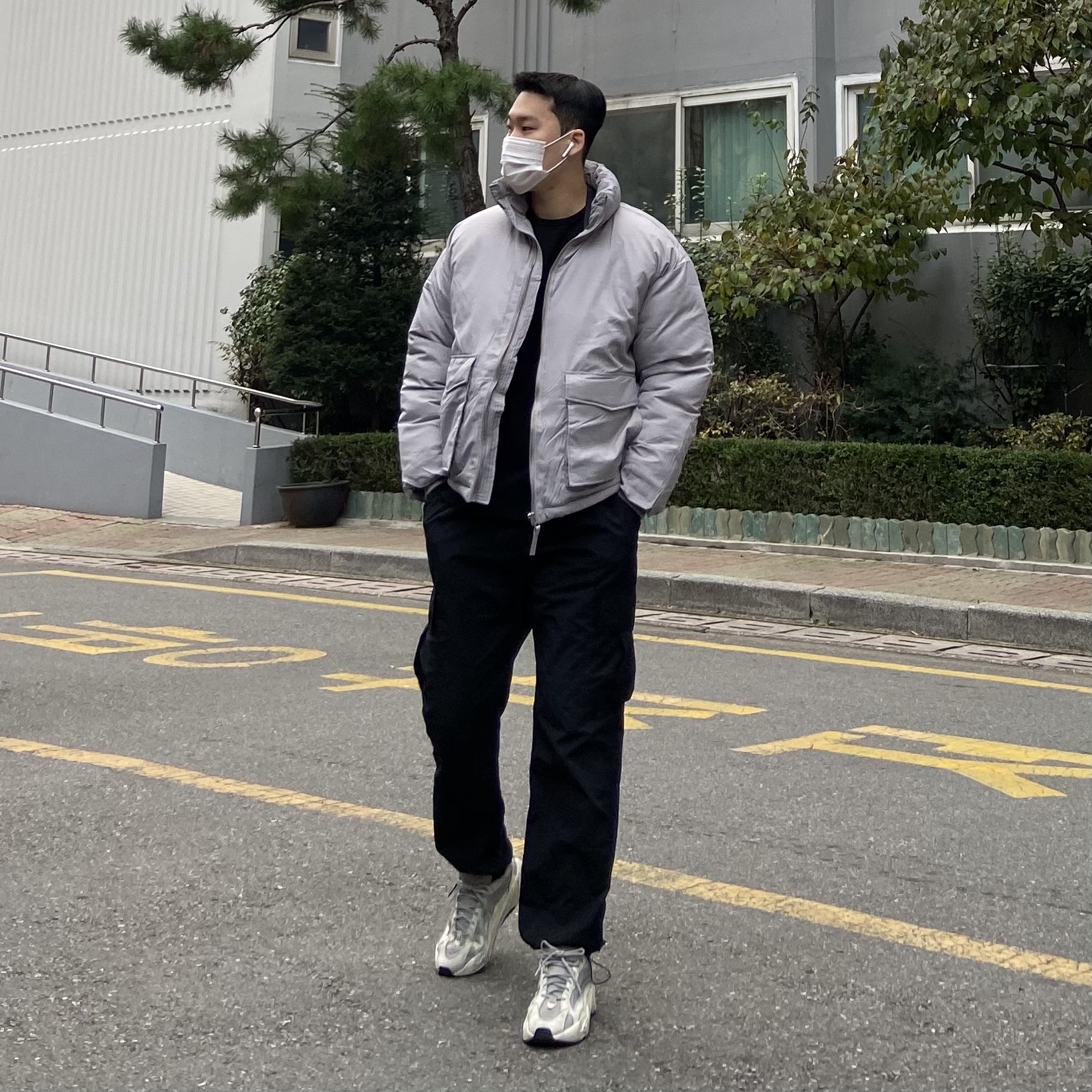Adidas Yeezy Boost 700 V2 Static 2018 착용 스타일