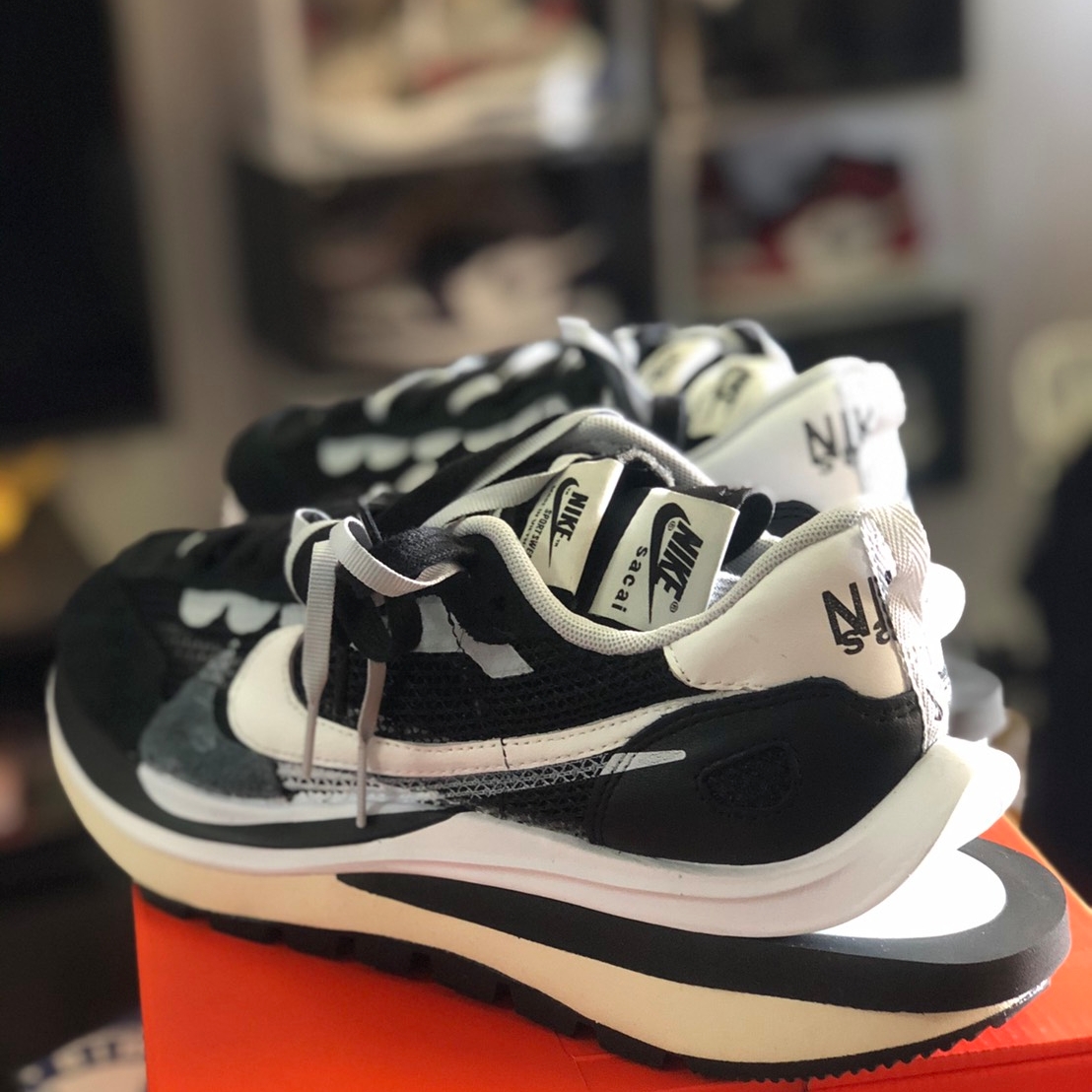 Nike x Sacai VaporWaffle Black White 착용 스타일 - 3