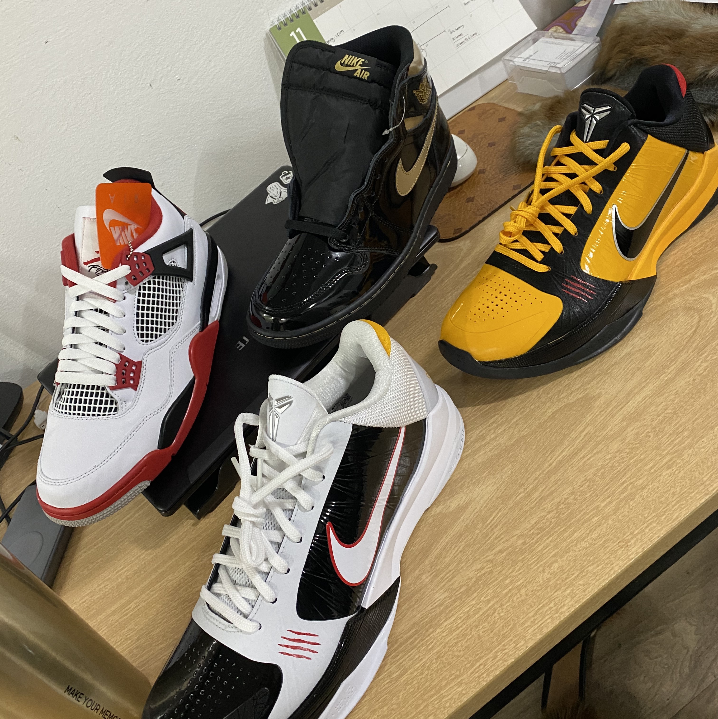 Jordan 4 Retro OG Fire Red 2020, Nike Kobe 5 Protro Bruce Lee 착용 스타일 - 3