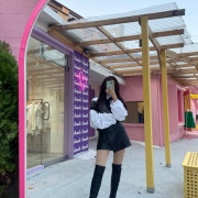 KREAM 프로필 이미지