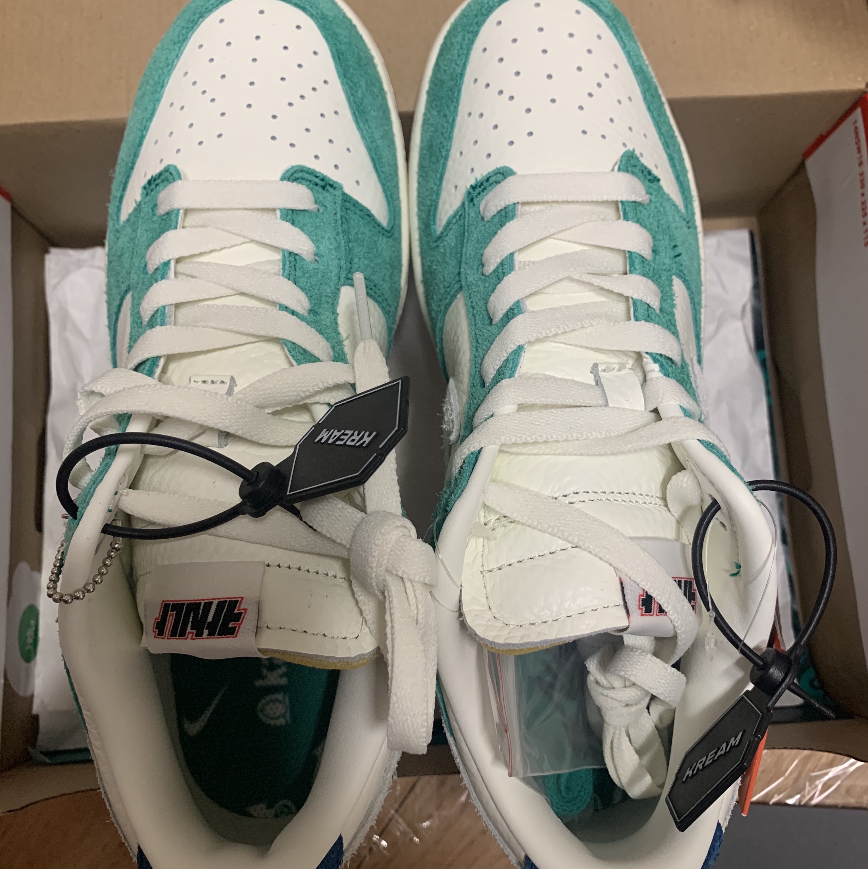Nike x Kasina Dunk Low Road Sign - Kasina Exclusive 착용 스타일 - 2