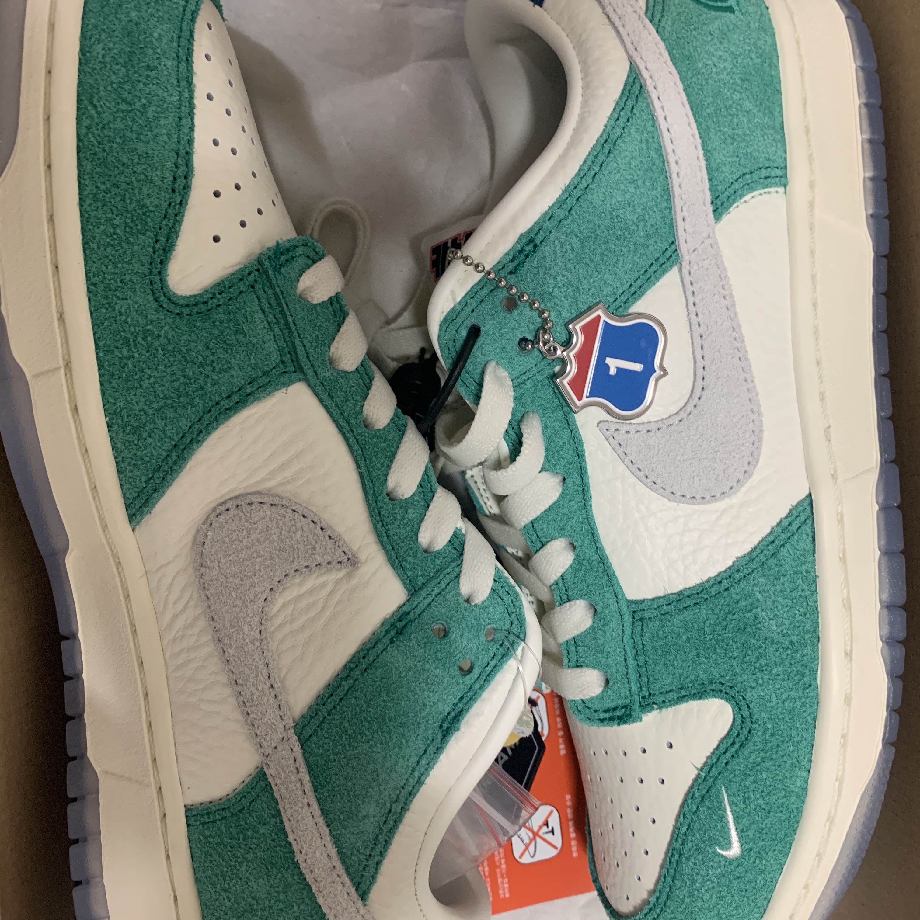 Nike x Kasina Dunk Low Road Sign - Kasina Exclusive 착용 스타일 - 1