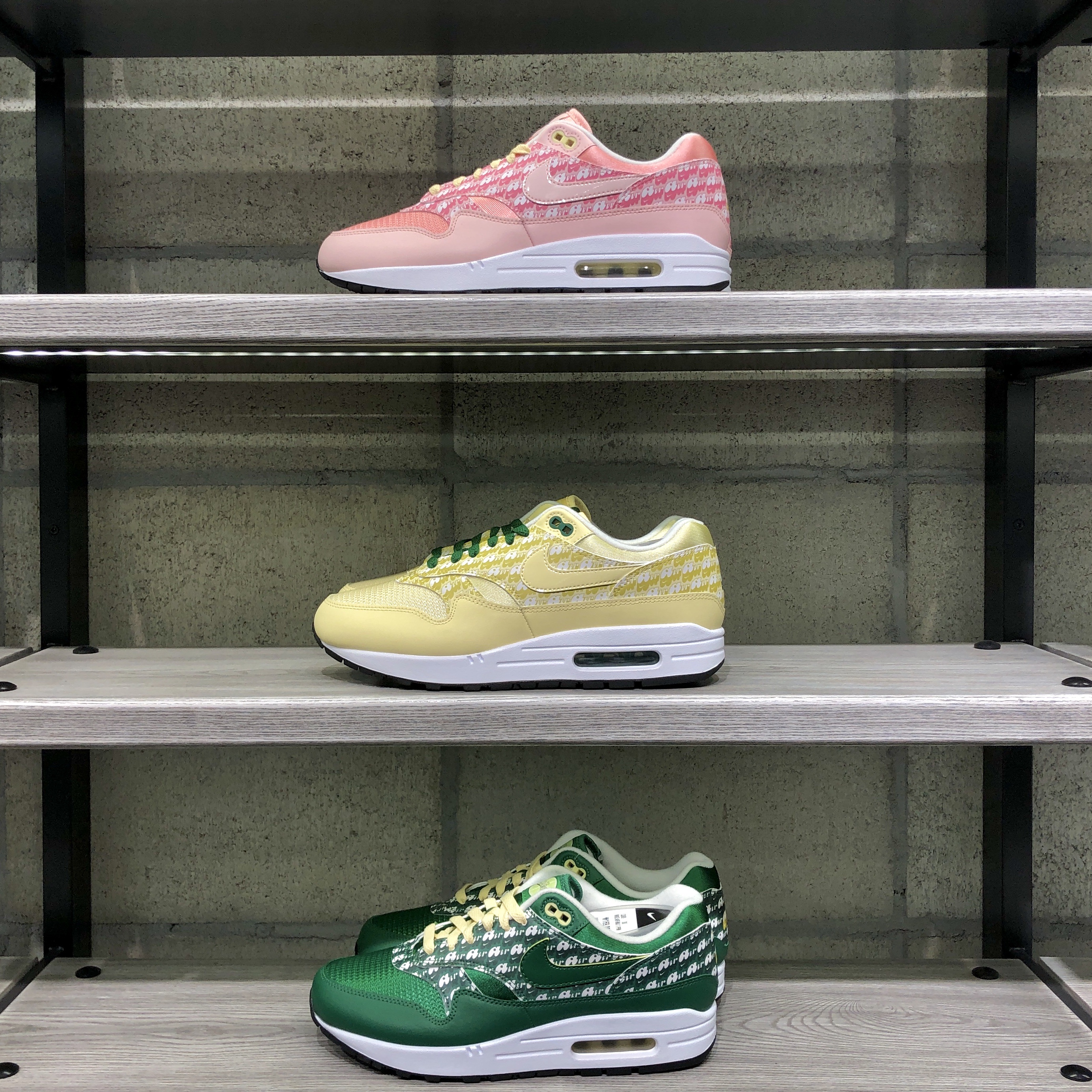 Nike Air Max 1 Lemonade 2020, Nike Air Max 1 Premium Strawberry Lemonmade 착용 스타일