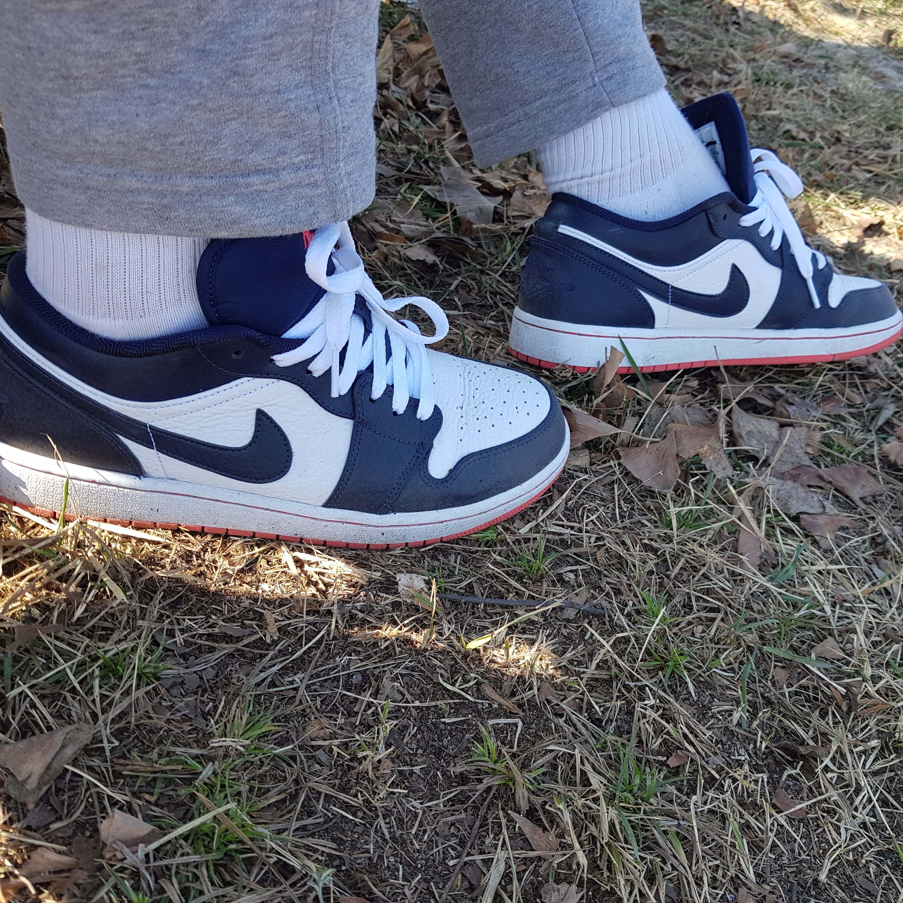 Jordan 1 Low Obsidian Ember Glow 착용 스타일
